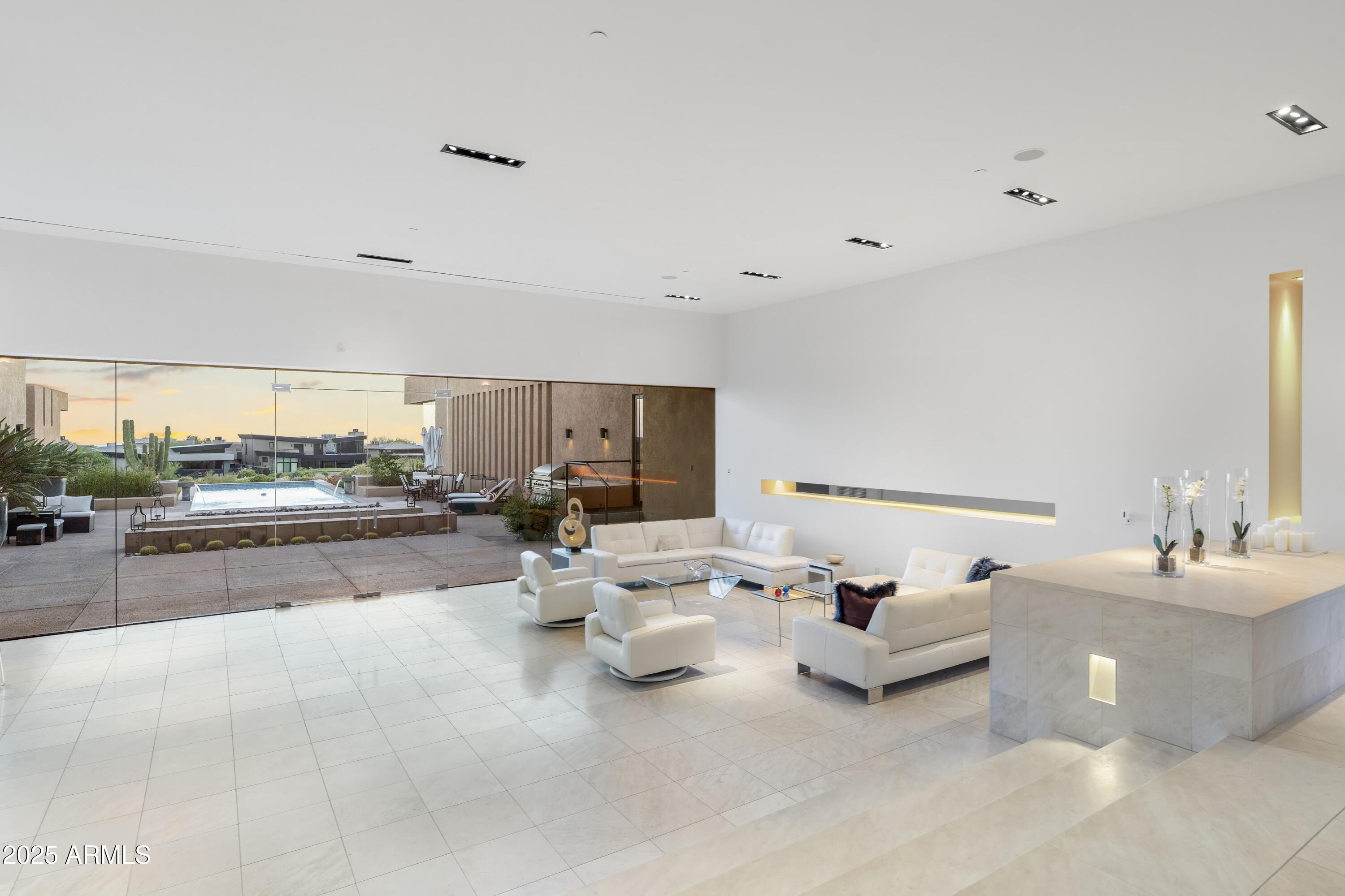 9191 E HAPPY HOLLOW Drive