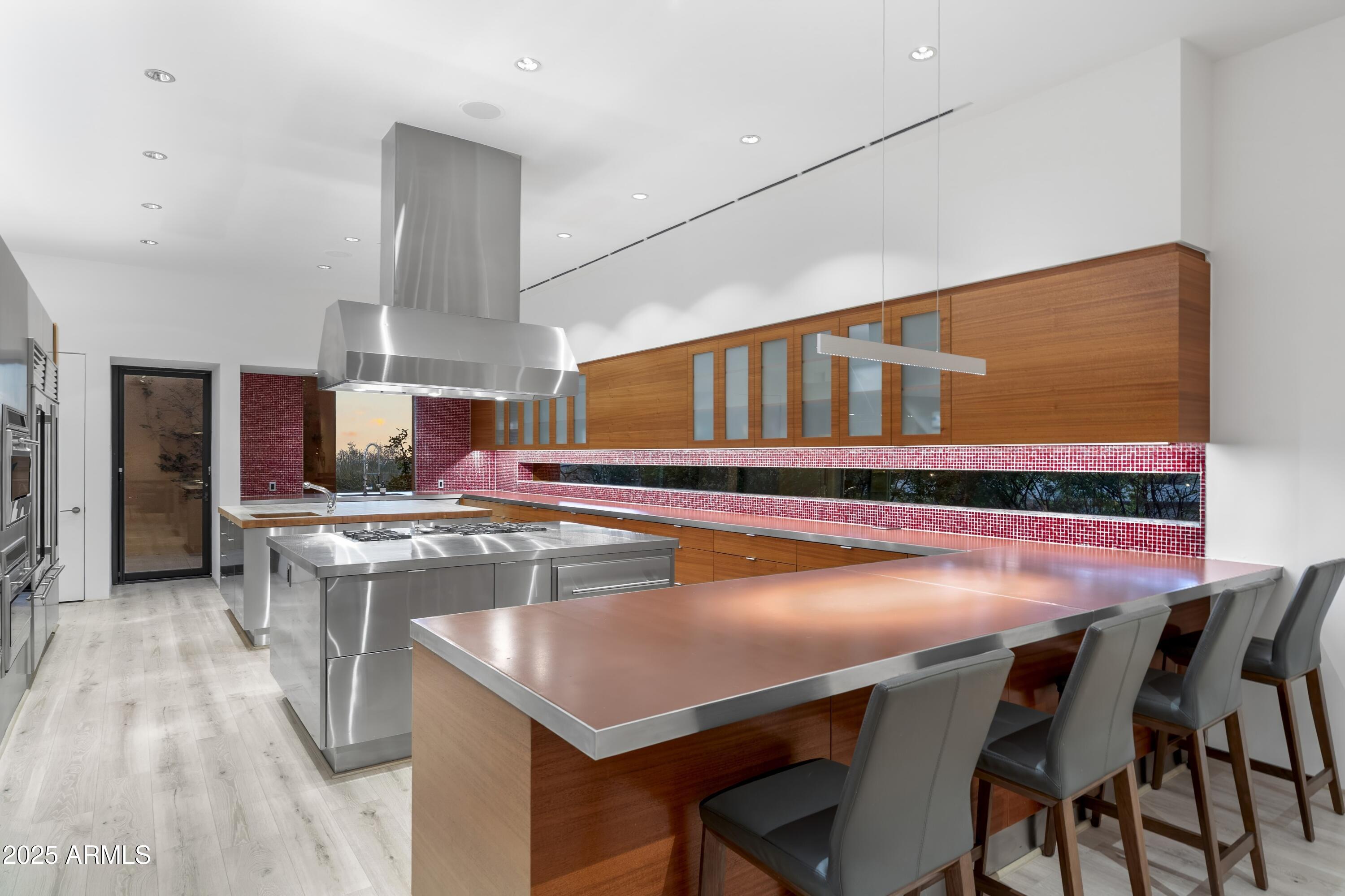 9191 E HAPPY HOLLOW Drive