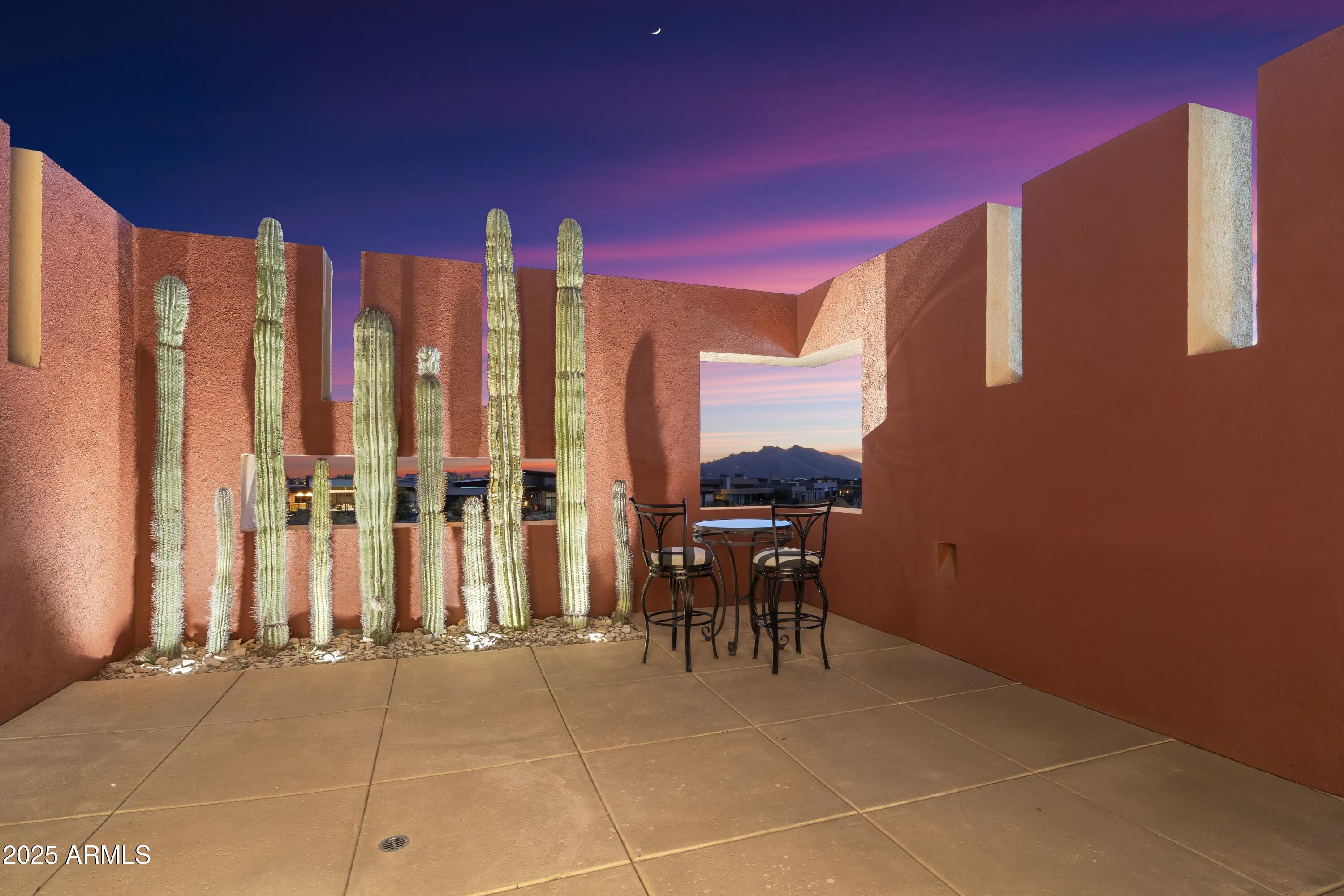 9191 E HAPPY HOLLOW Drive