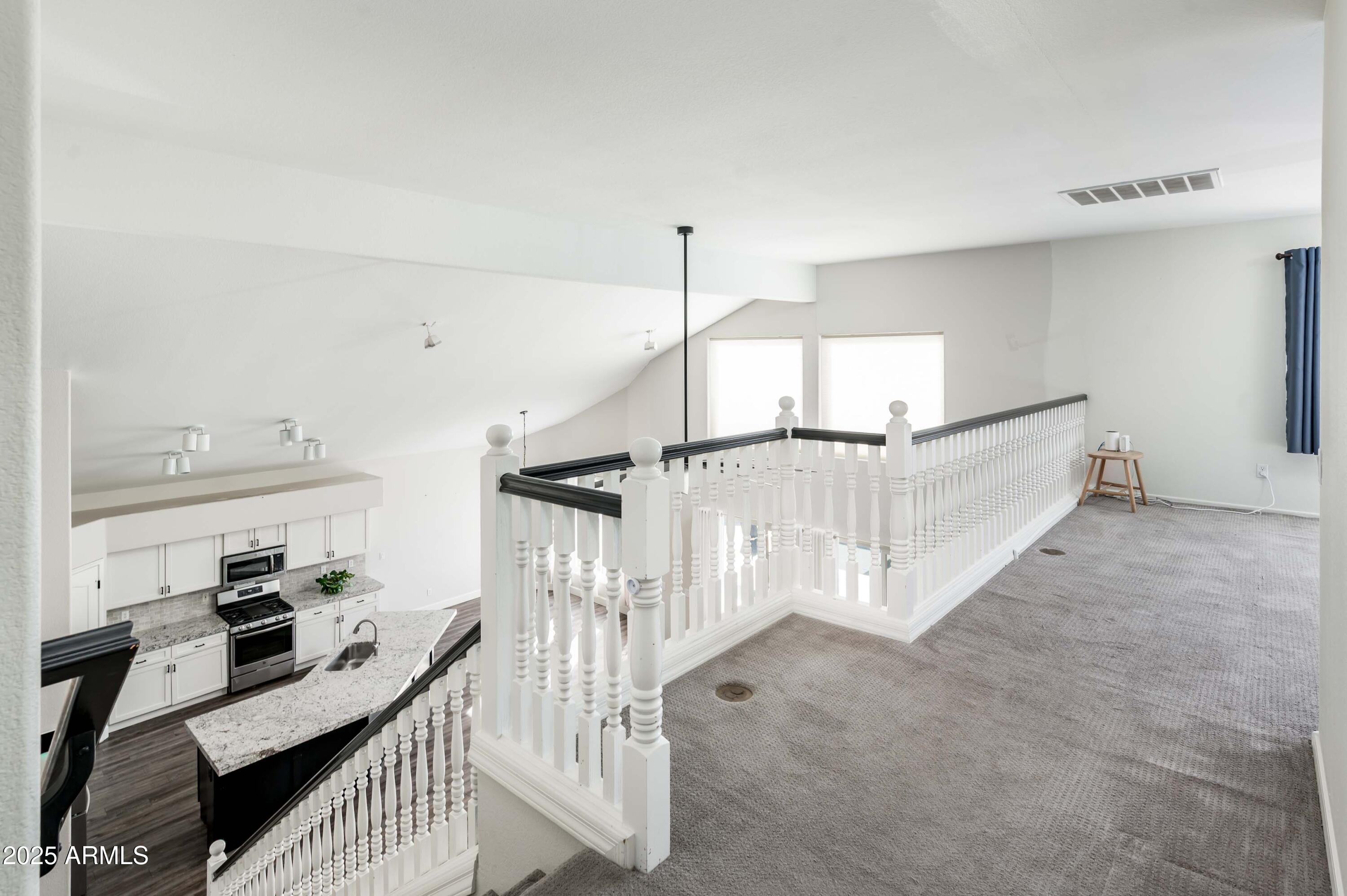 3951 E Cullumber Street