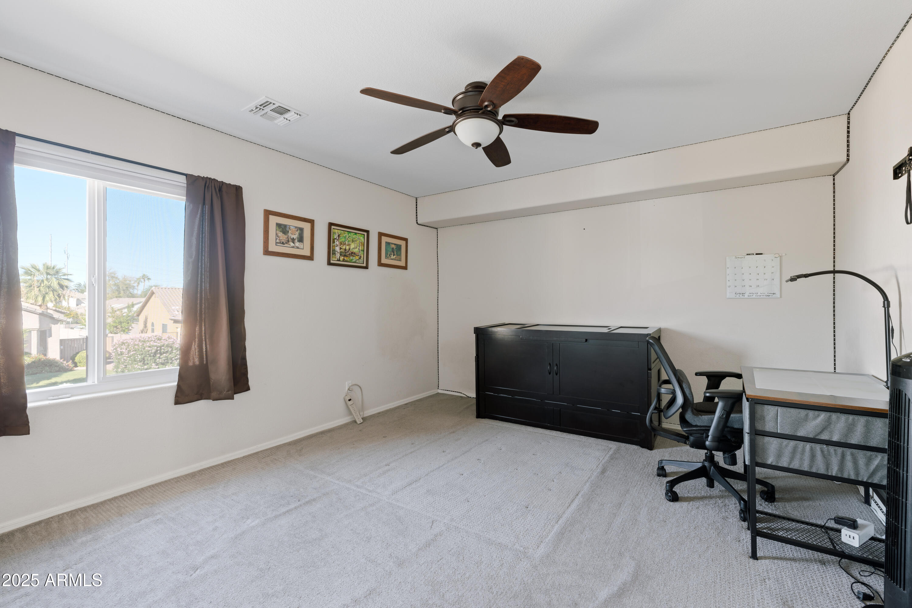 3951 E Cullumber Street