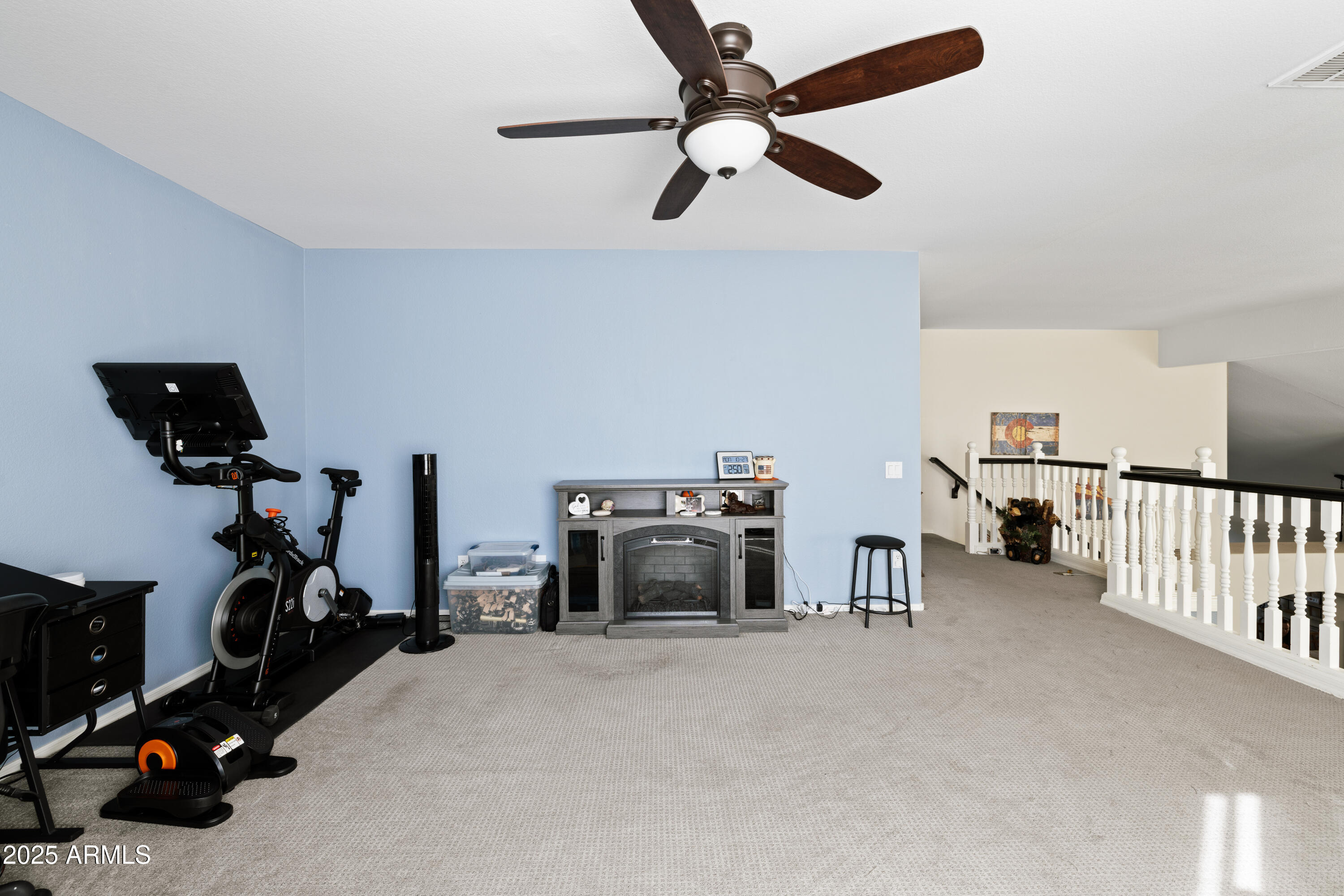 3951 E Cullumber Street