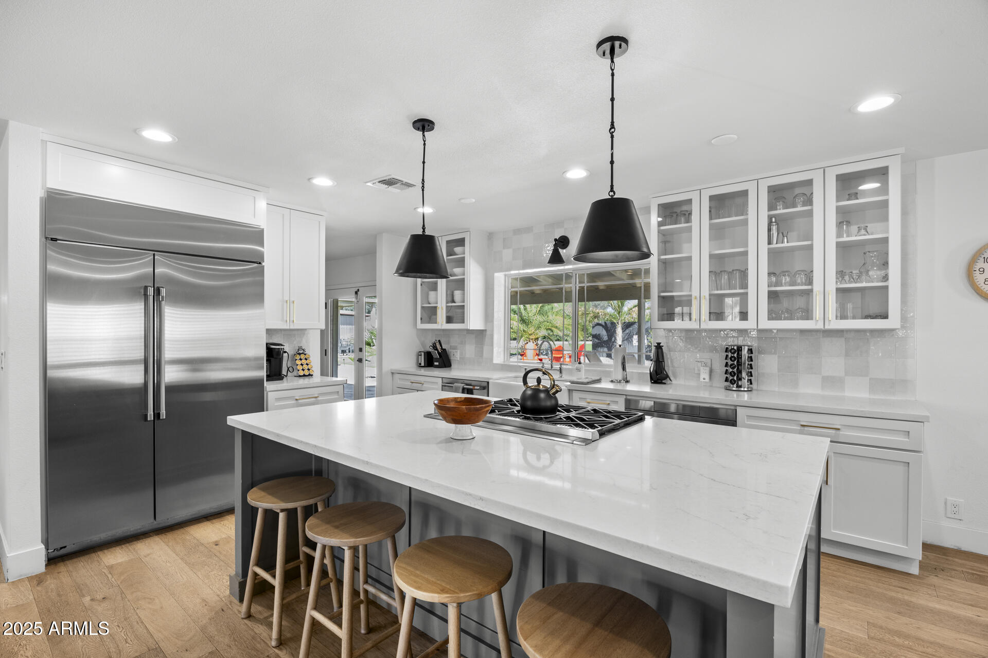 7836 E DAVENPORT Drive