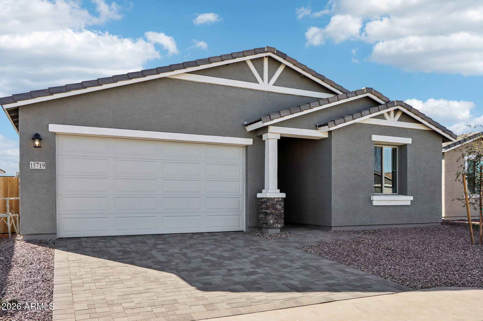 15719 W CAMDEN Avenue