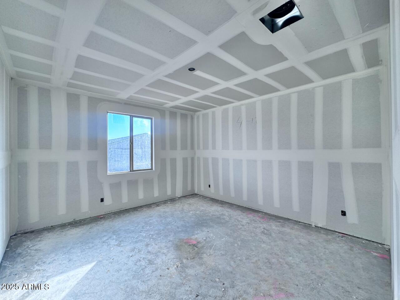 15719 W CAMDEN Avenue