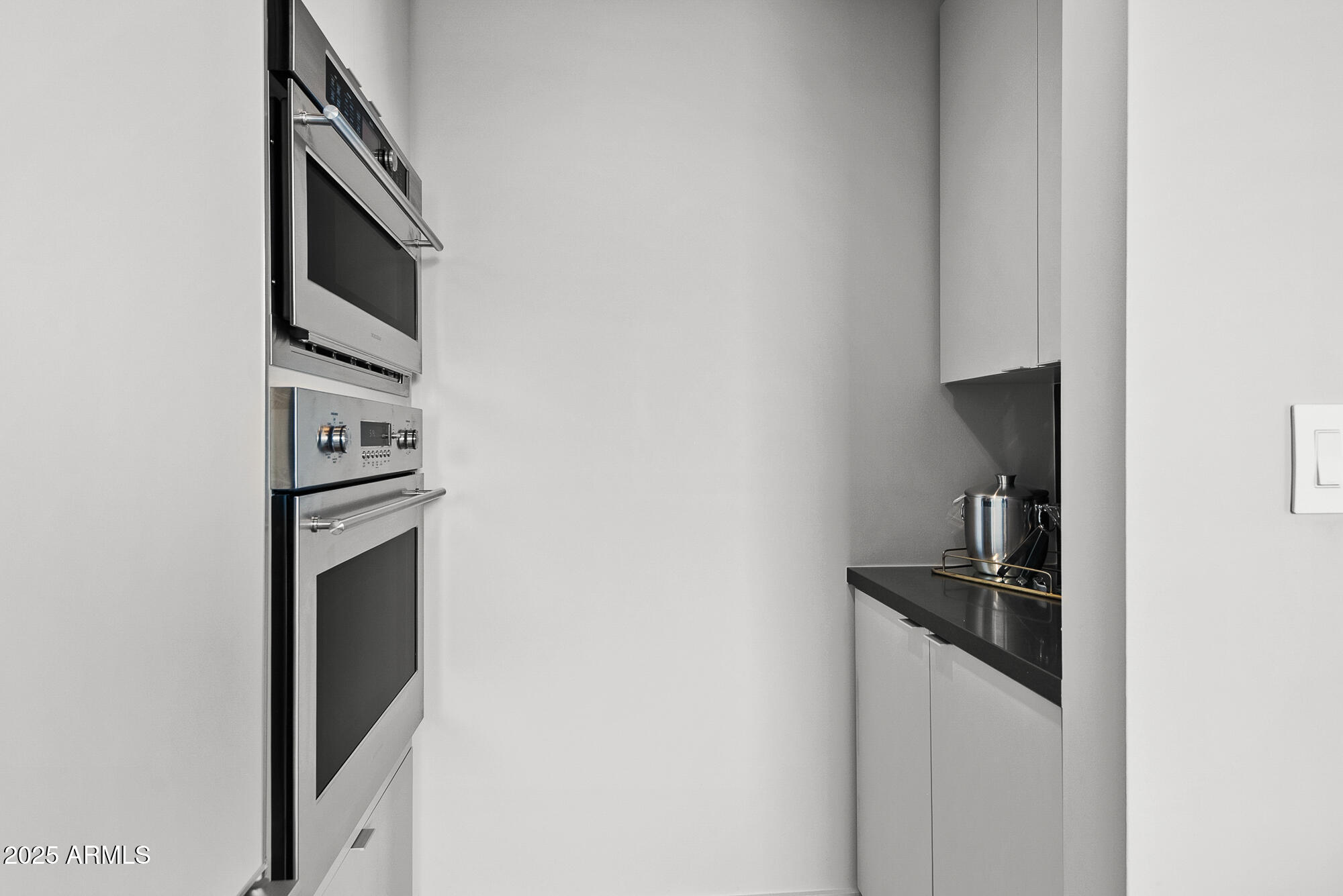 5455 E LINCOLN Drive, 2021