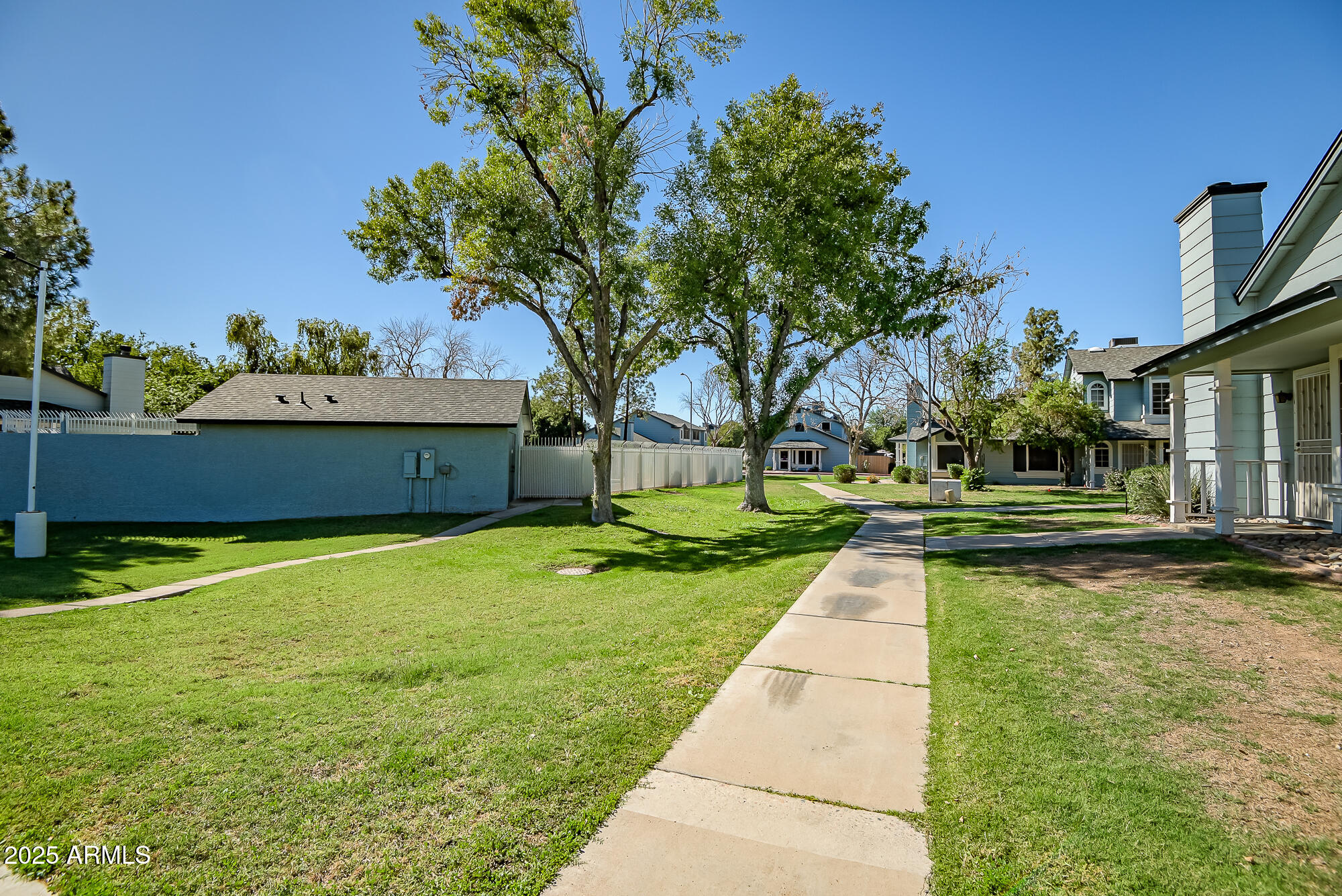 10100 N 89TH Avenue, 66