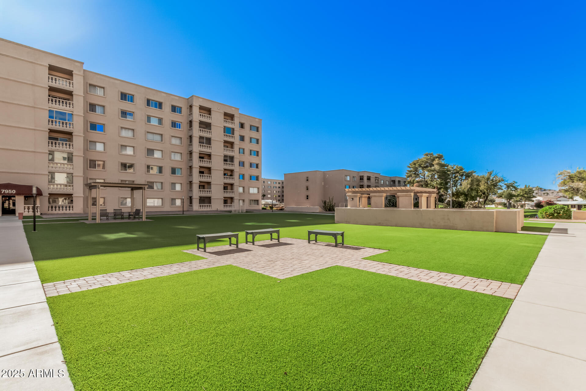 7970 E CAMELBACK Road, 611