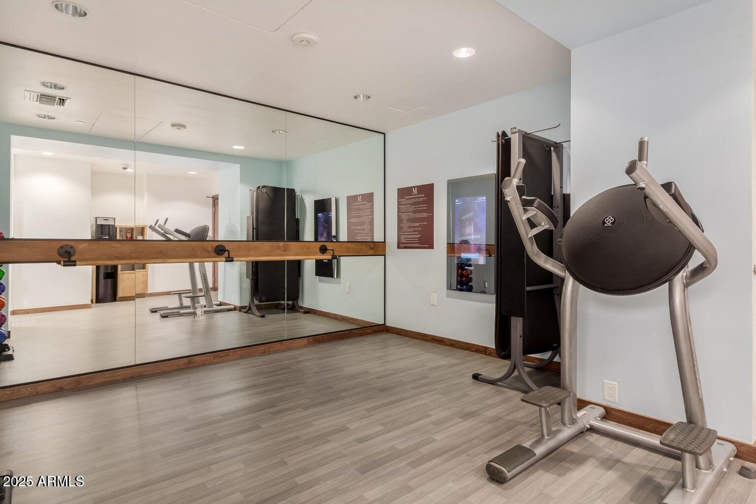 6803 E MAIN Street, 4413