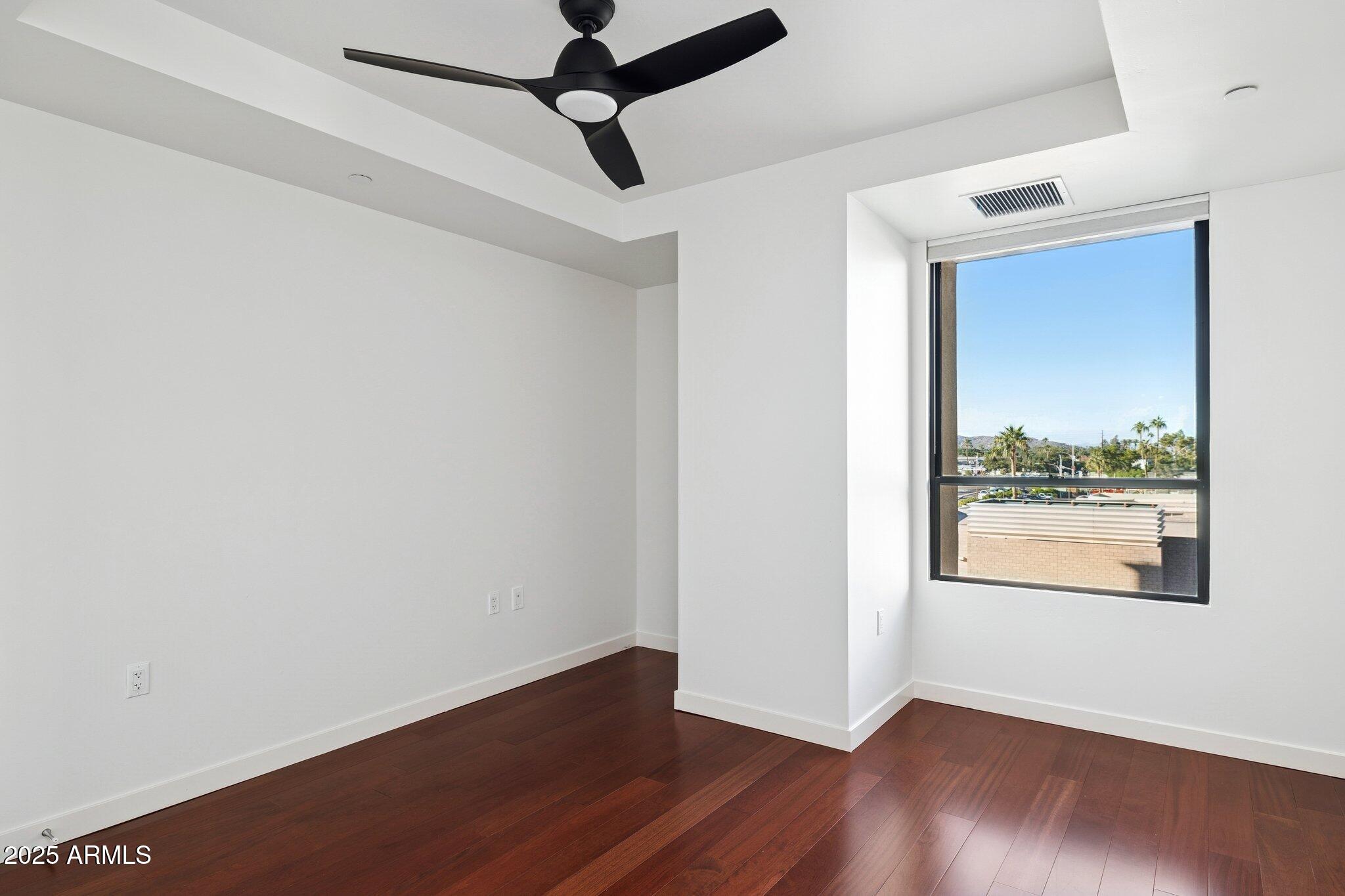 6803 E MAIN Street, 4413