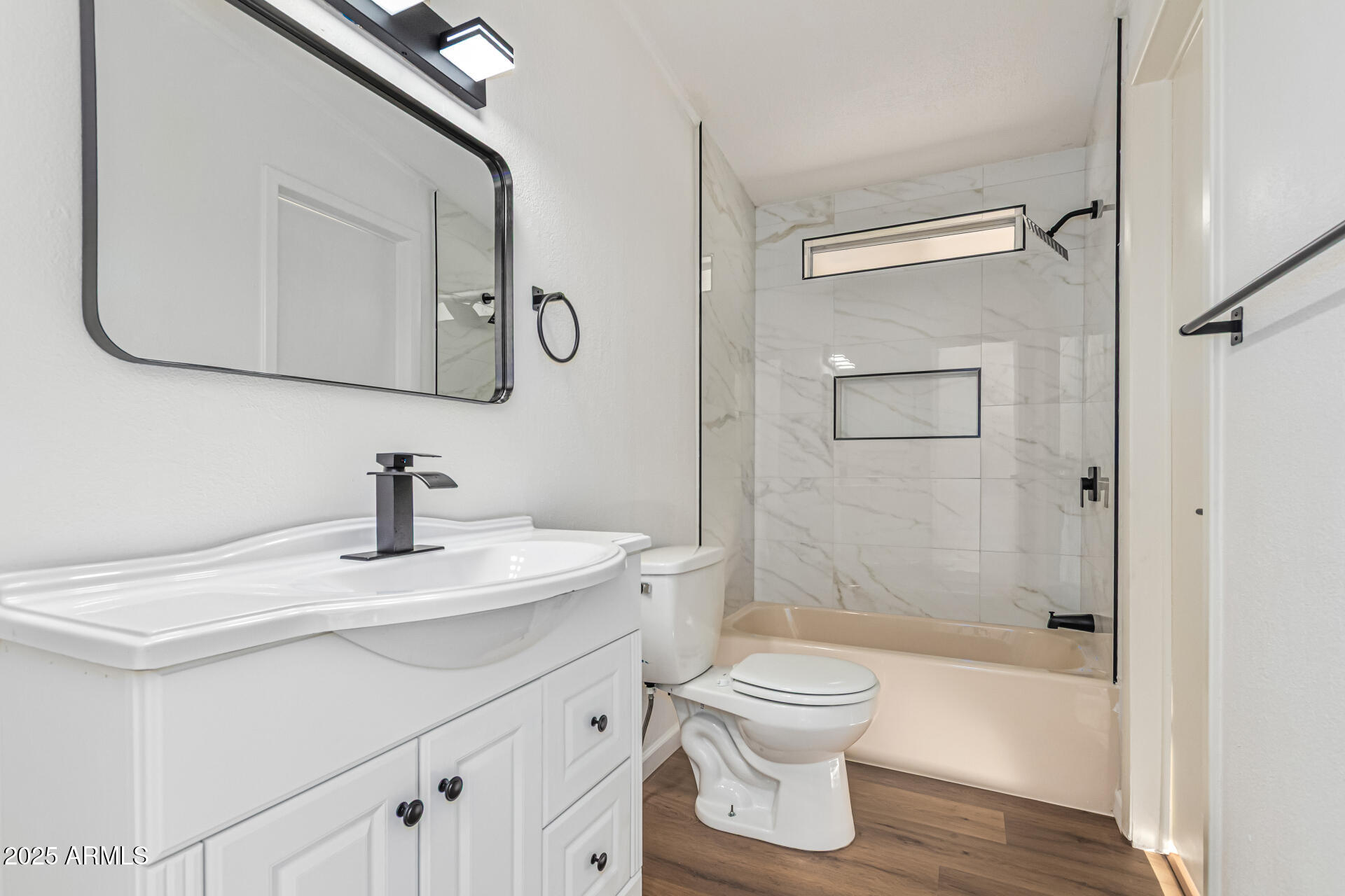 11275 N 99TH Avenue, 10