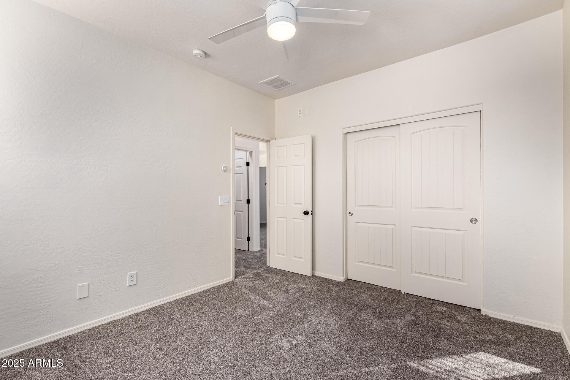 4258 E LEXINGTON Avenue