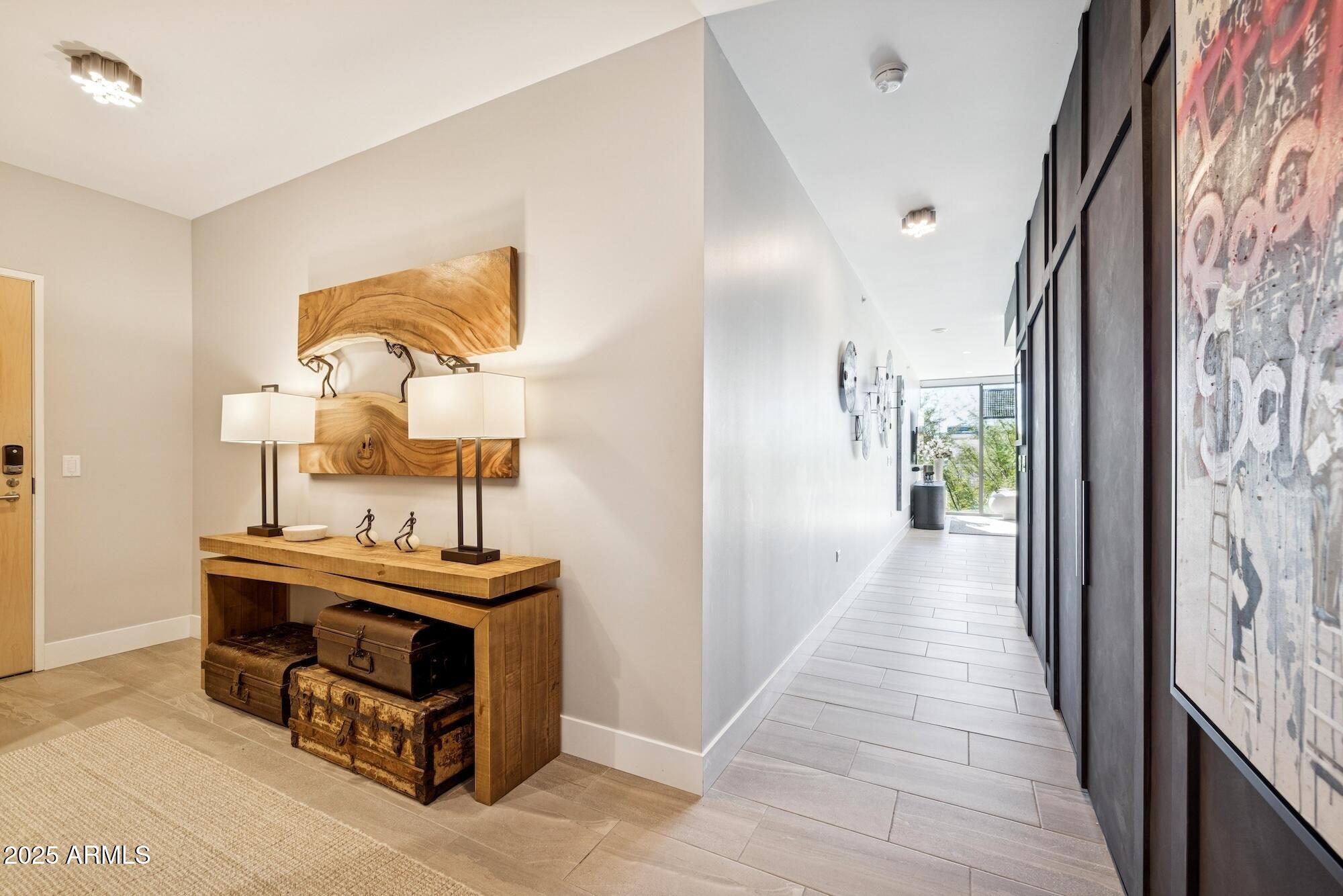 7180 E KIERLAND Boulevard, 218