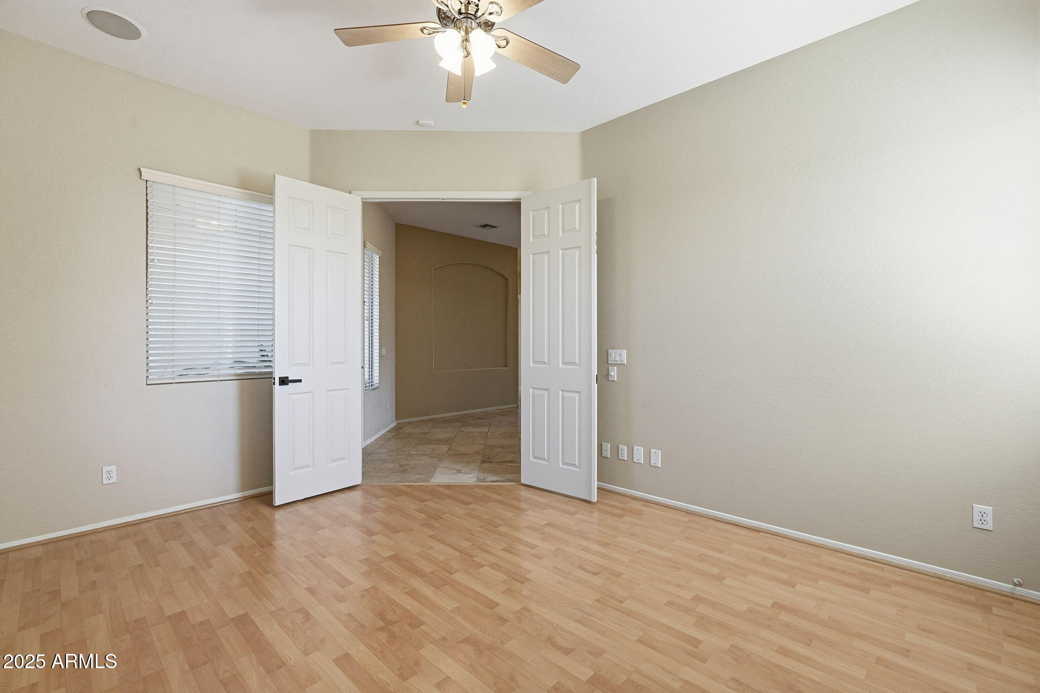 8605 E HANNIBAL Street