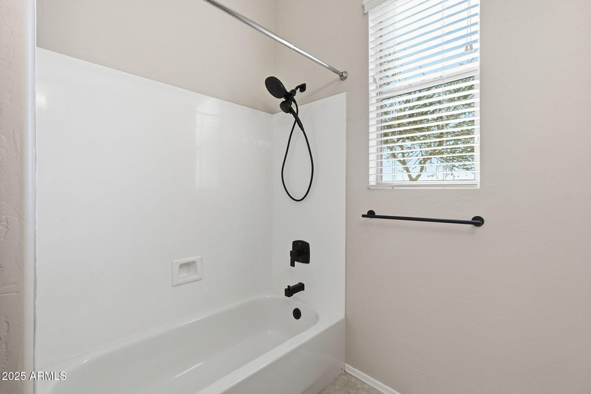 8605 E HANNIBAL Street