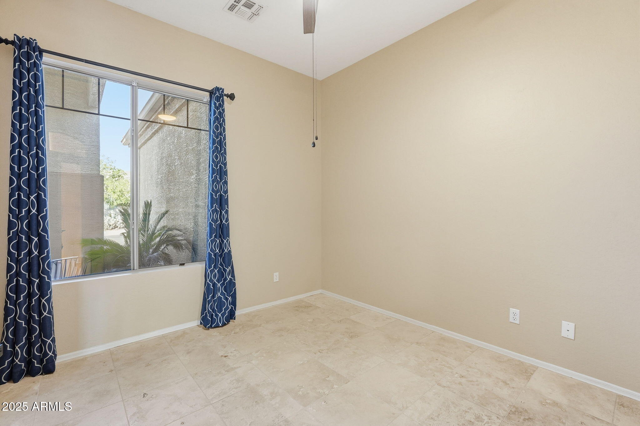 8605 E HANNIBAL Street