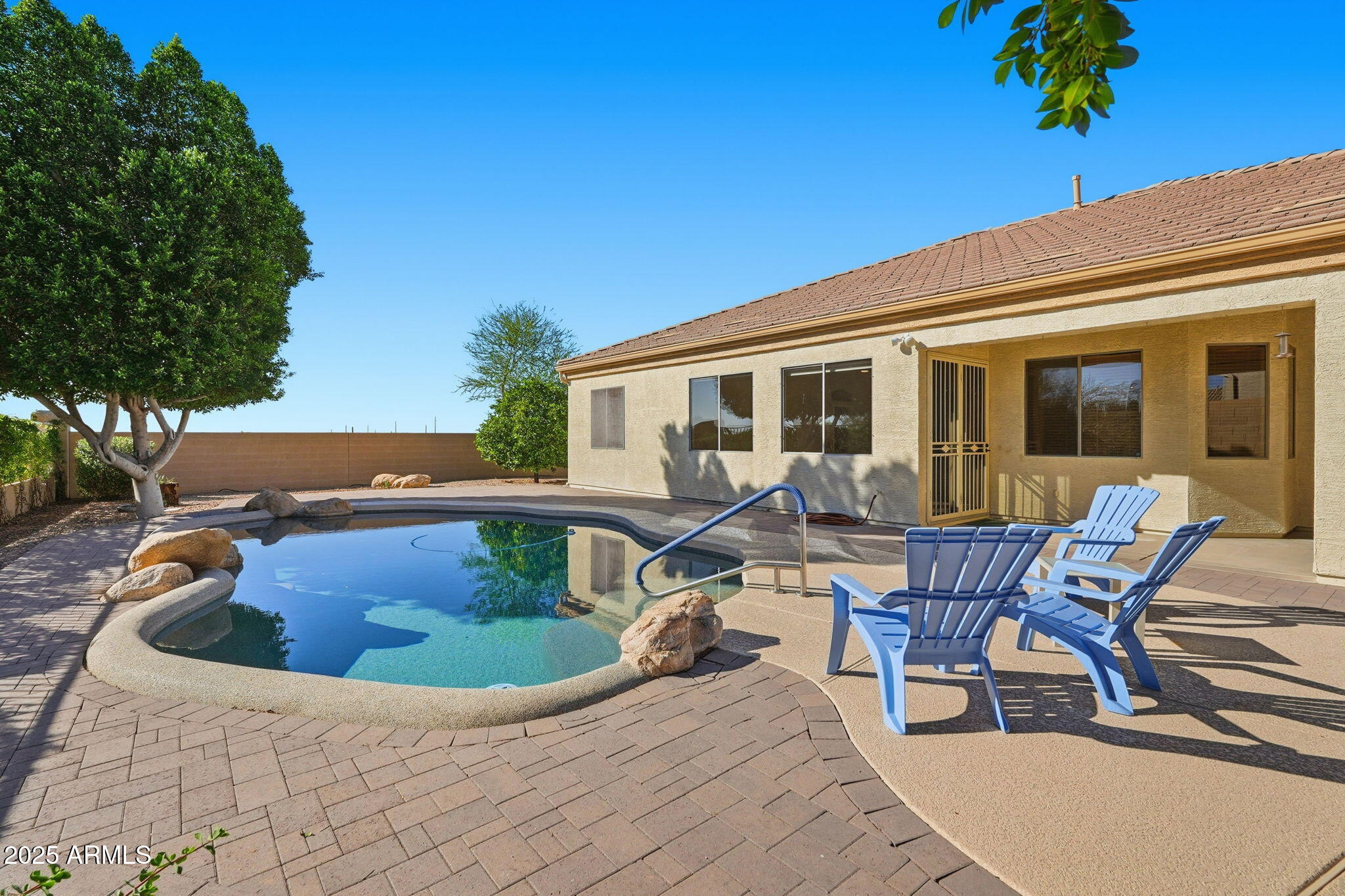 8605 E HANNIBAL Street