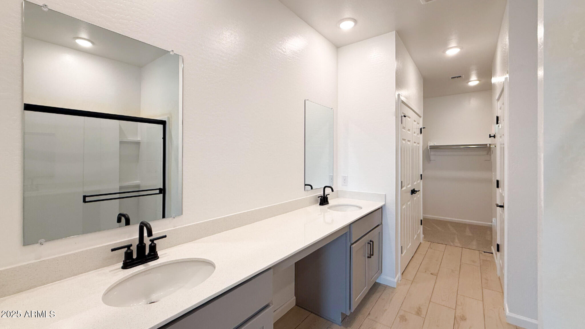 47678 W KENNER Drive