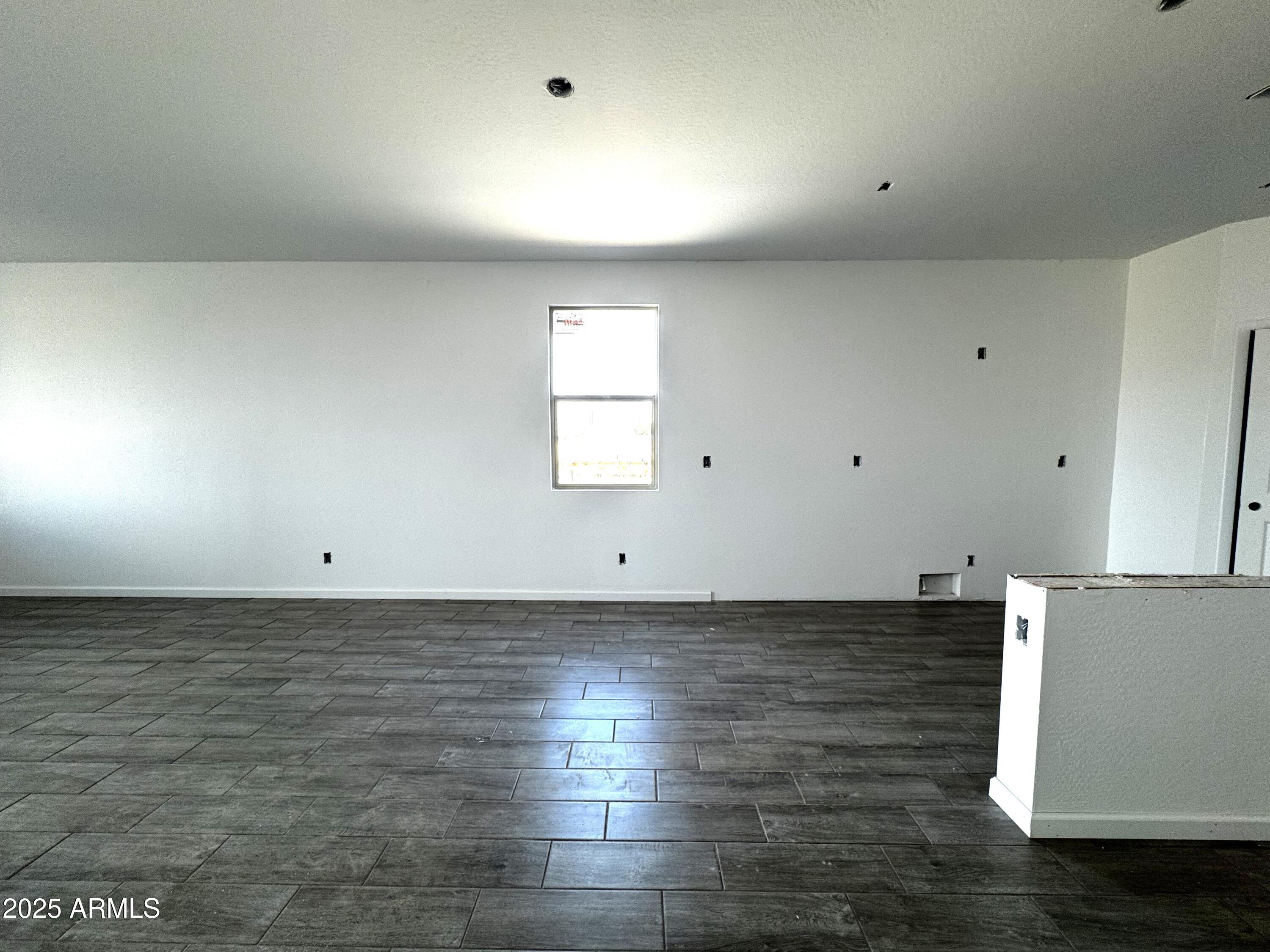 47424 W KENNER Drive