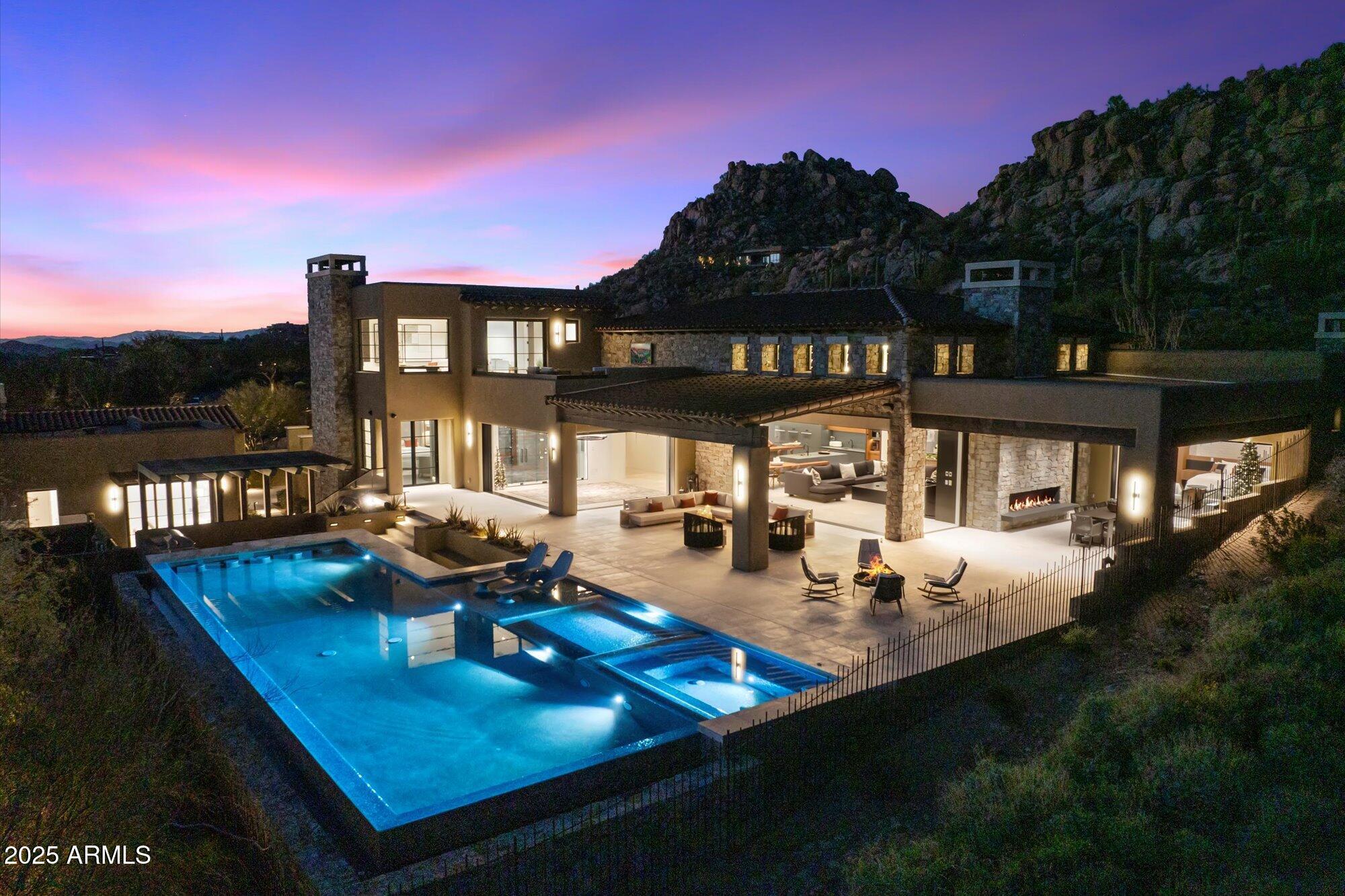 10585 E CRESCENT MOON Drive, 44