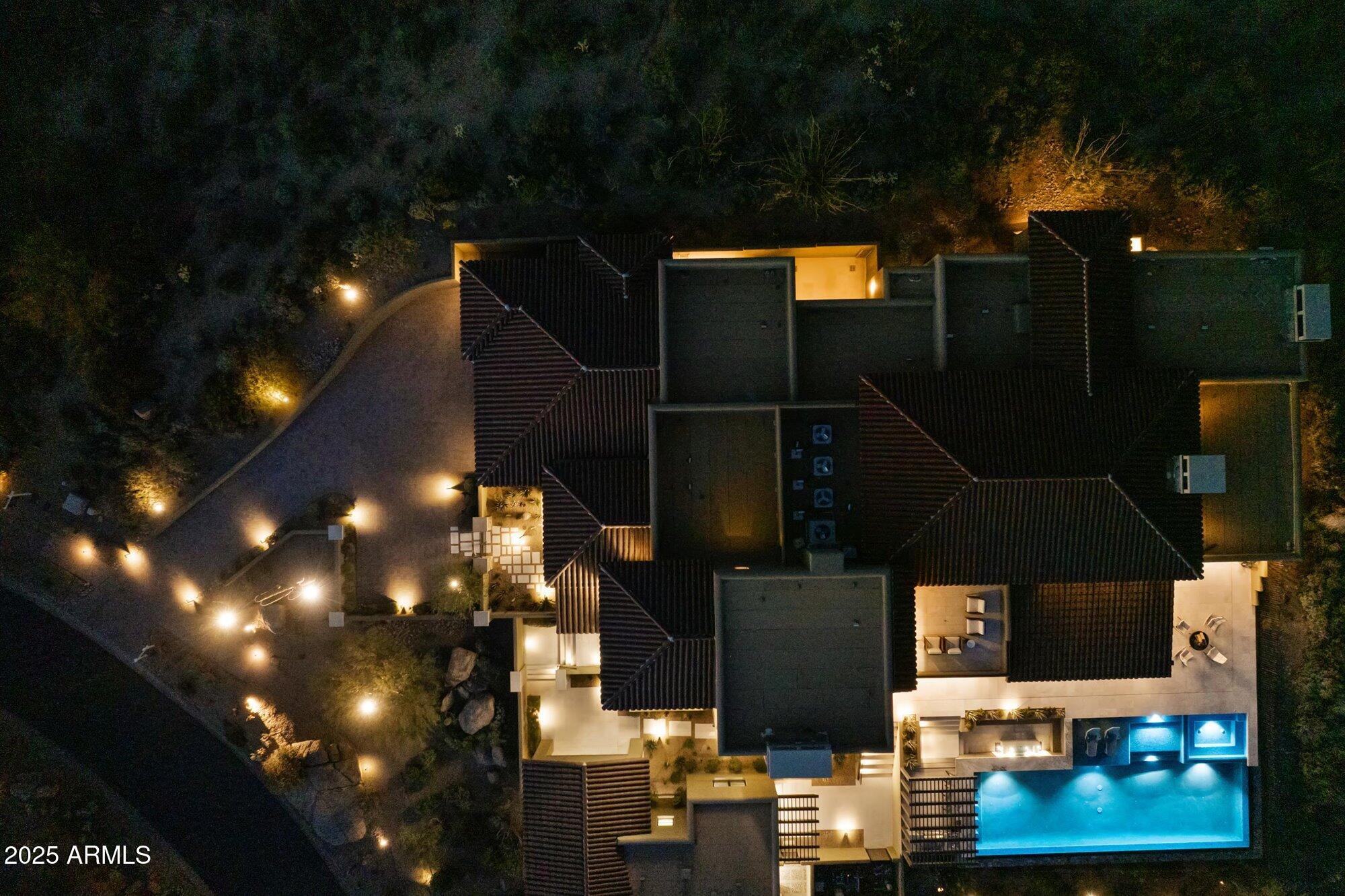 10585 E CRESCENT MOON Drive, 44