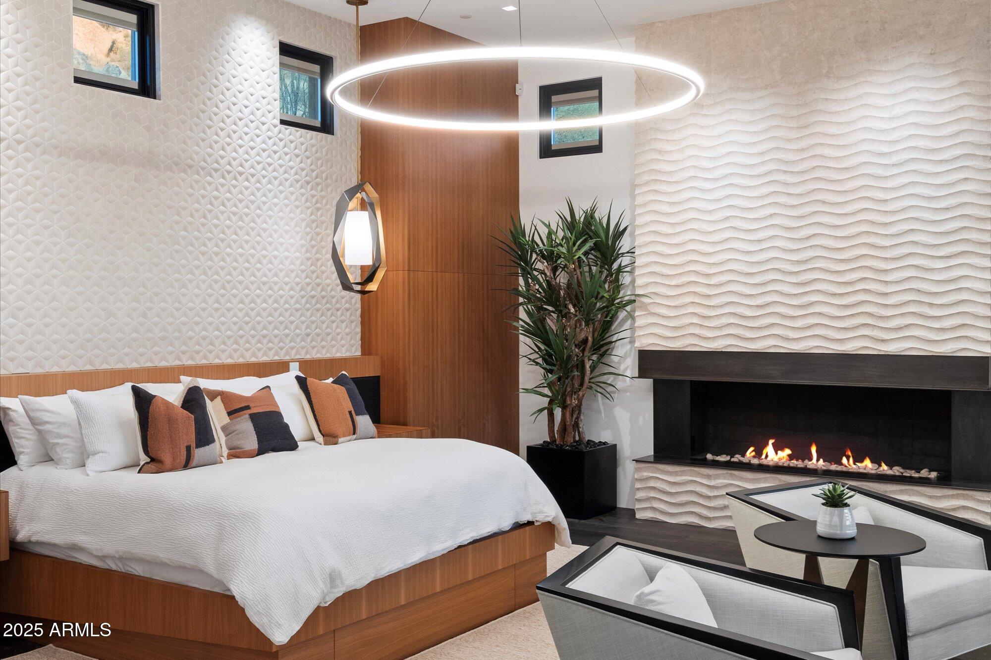 10585 E CRESCENT MOON Drive, 44