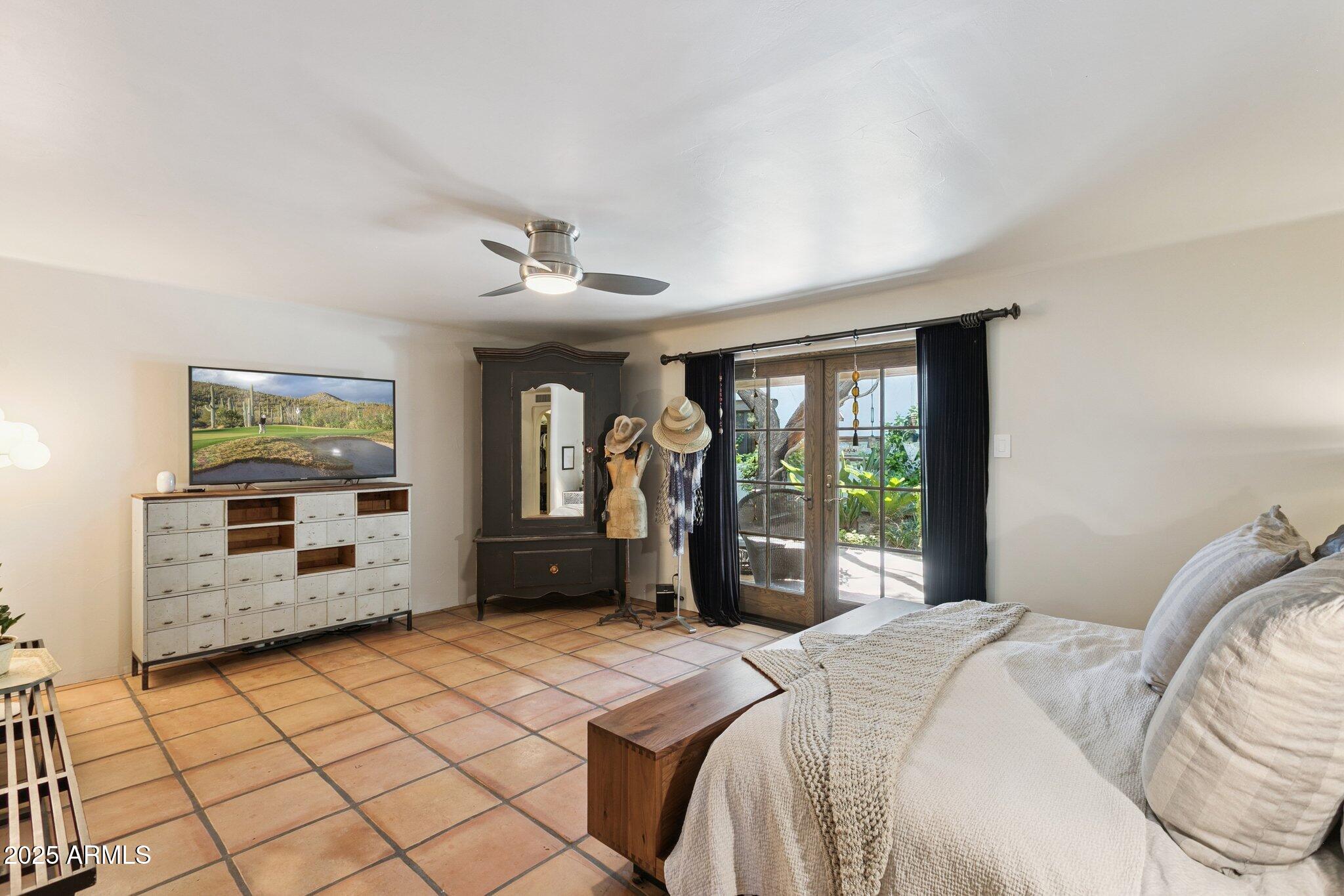 7005 E JACKRABBIT Road