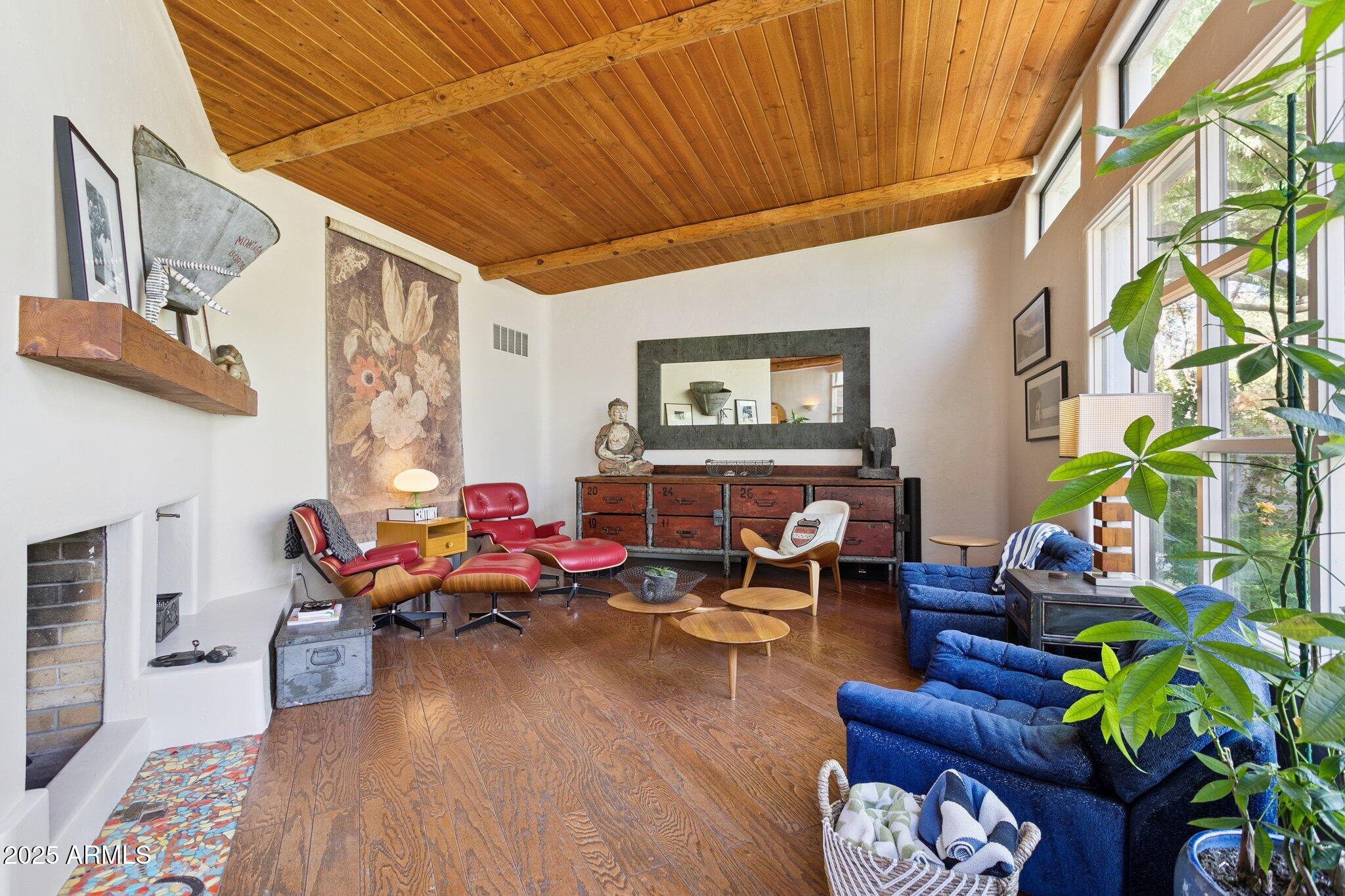 7005 E JACKRABBIT Road