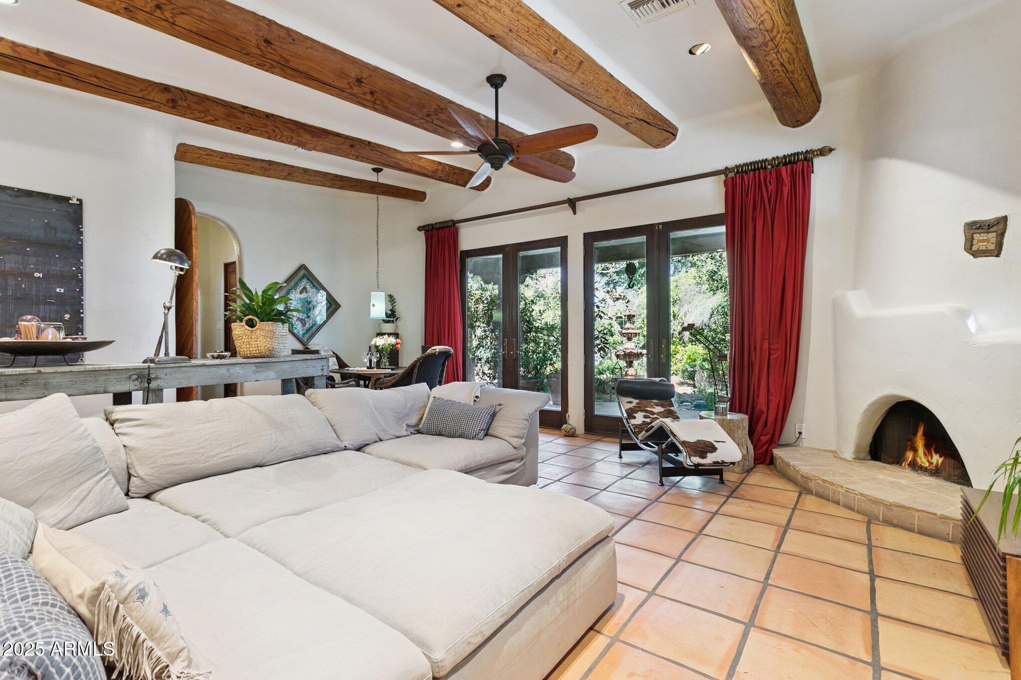 7005 E JACKRABBIT Road