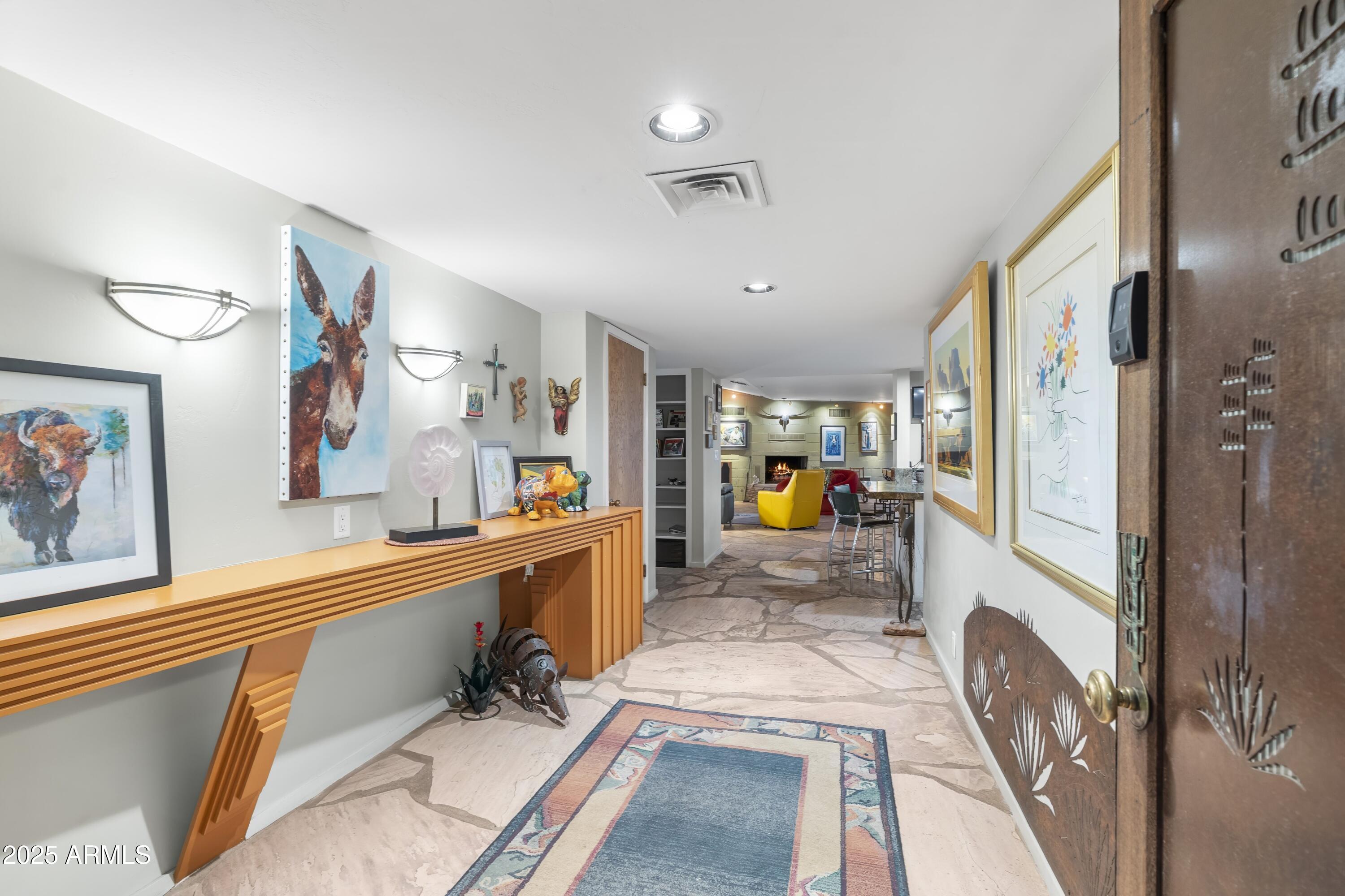 6306 N CAMELBACK MANOR Drive