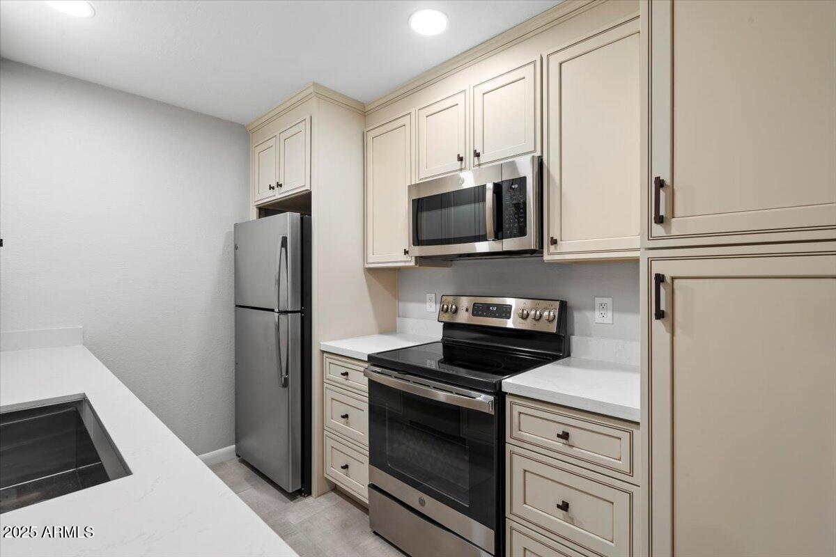 7430 E CHAPARRAL Road, A258