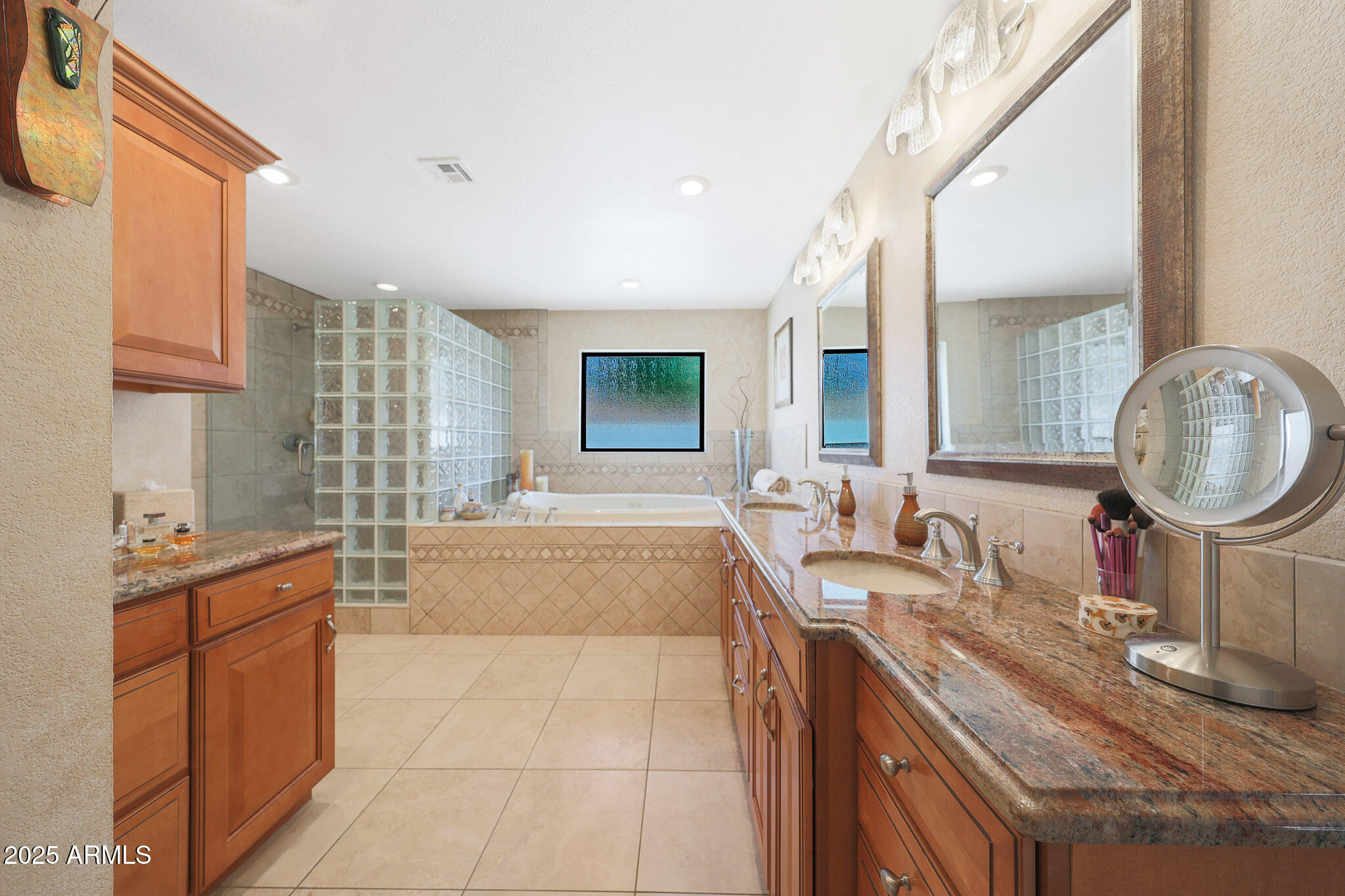 6009 E BETTY ELYSE Lane