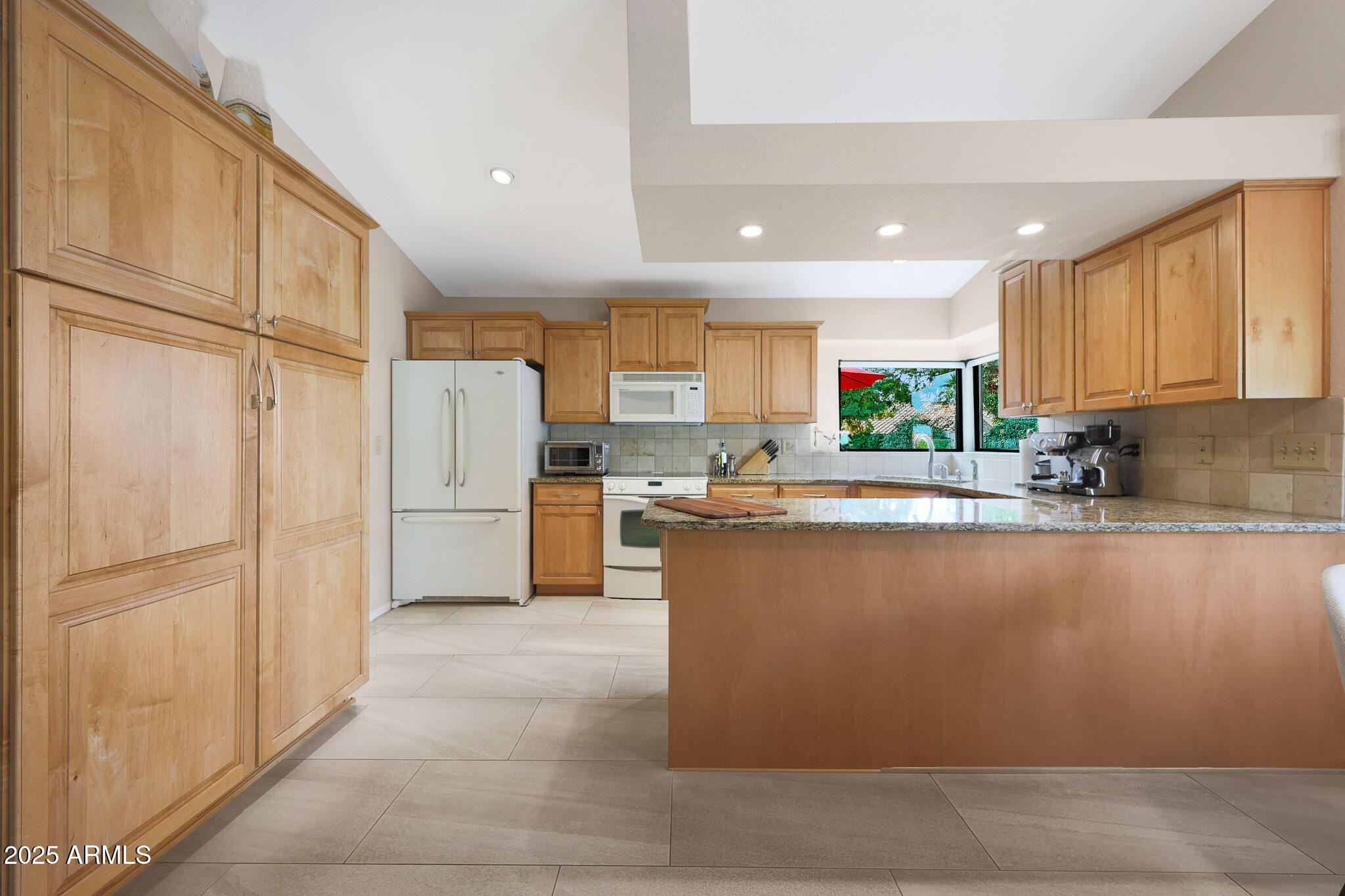 6009 E BETTY ELYSE Lane