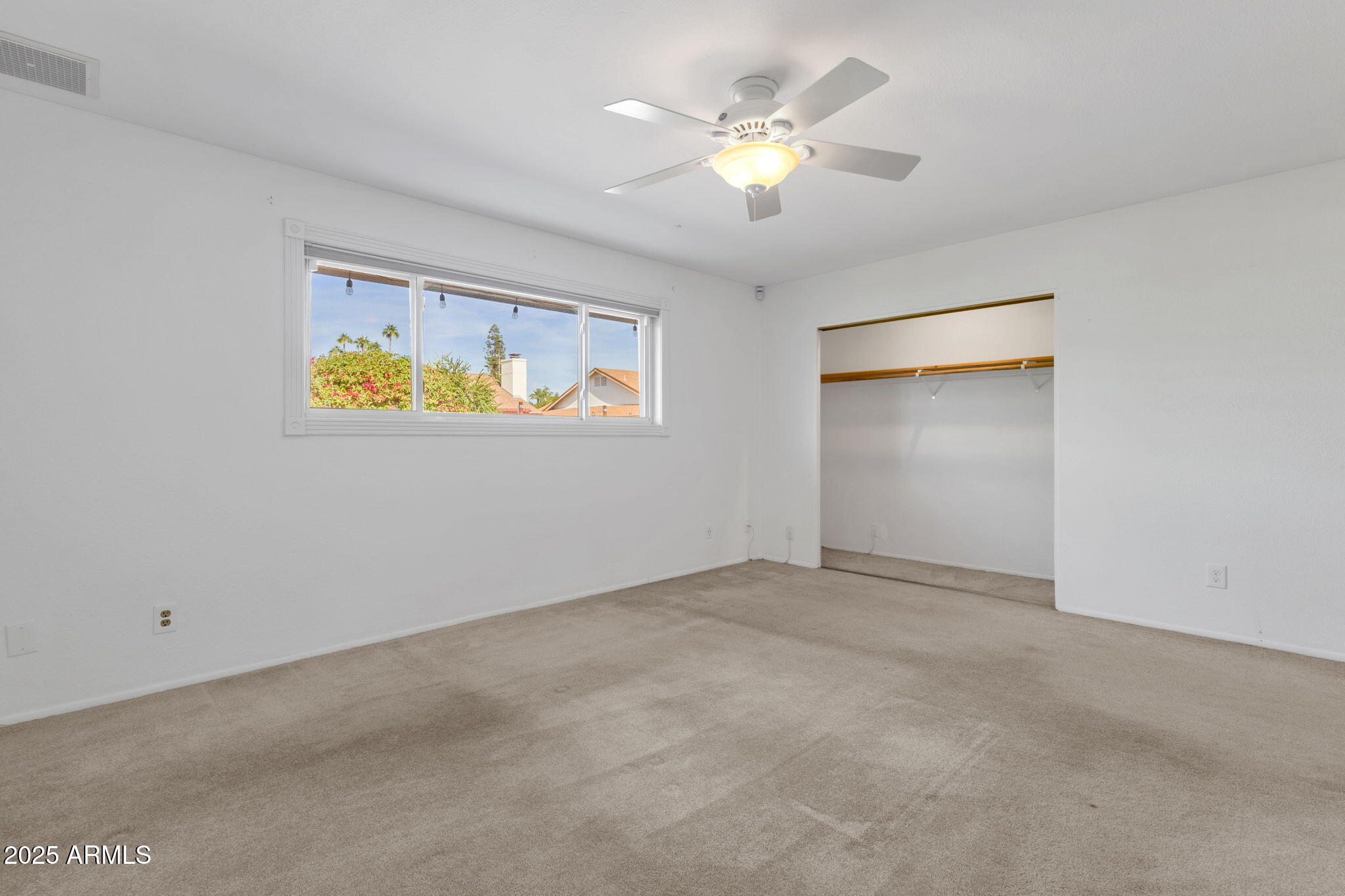 1704 E BELL DE MAR Drive