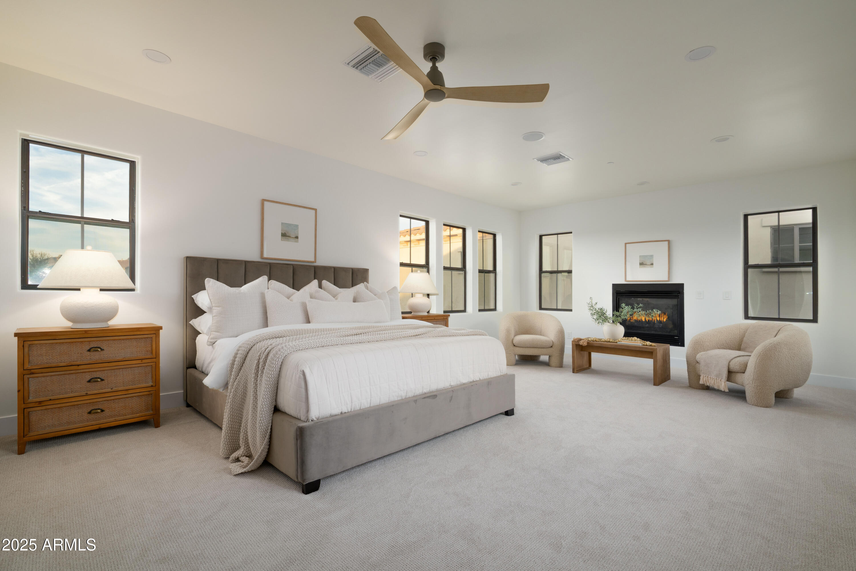 10050 E SOUTH BEND Drive