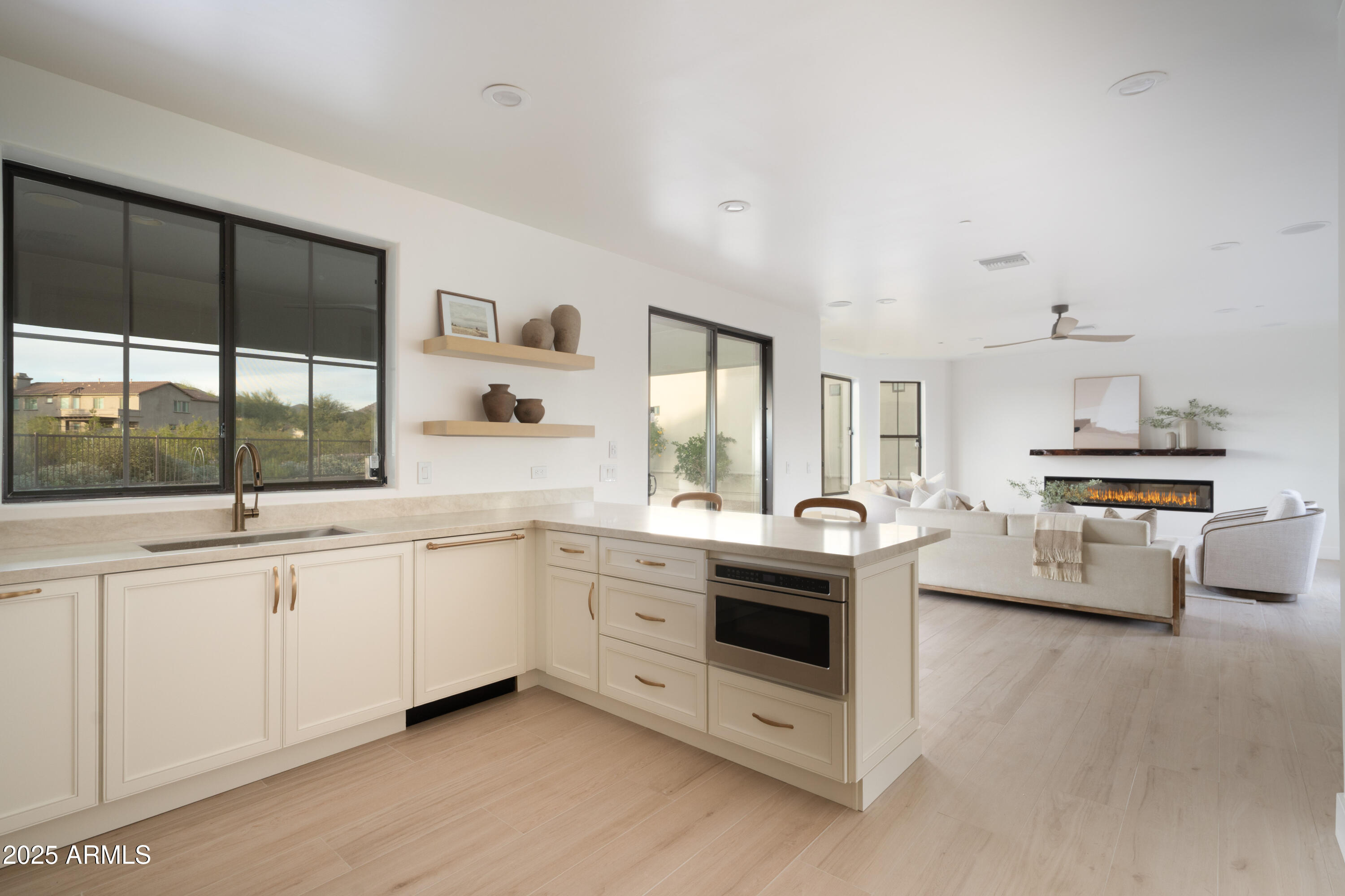 10050 E SOUTH BEND Drive