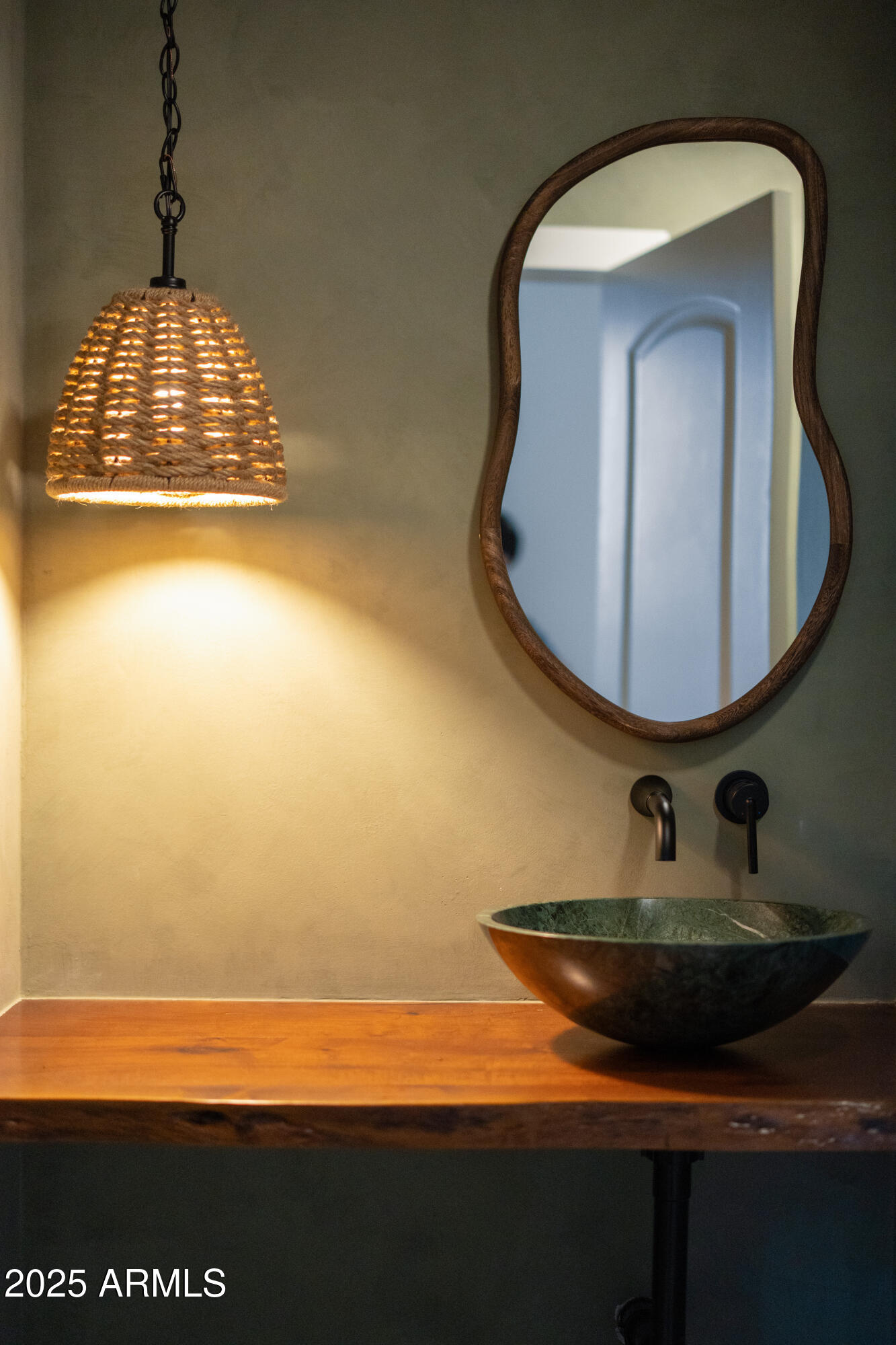 10050 E SOUTH BEND Drive