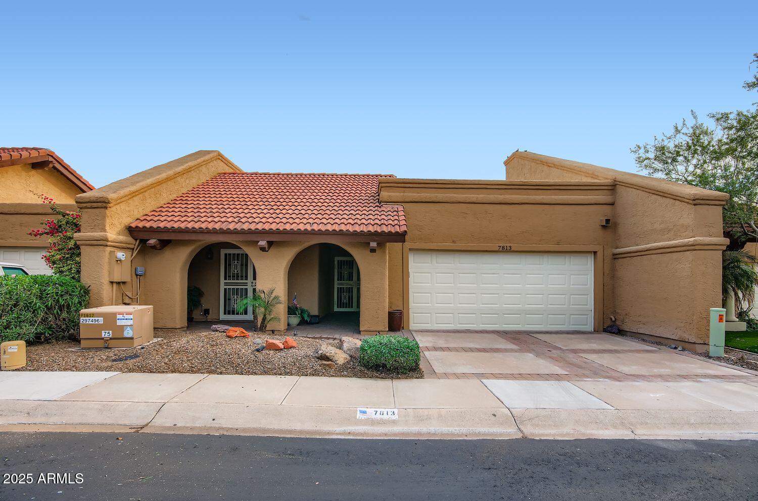 7813 E CORONADO Road