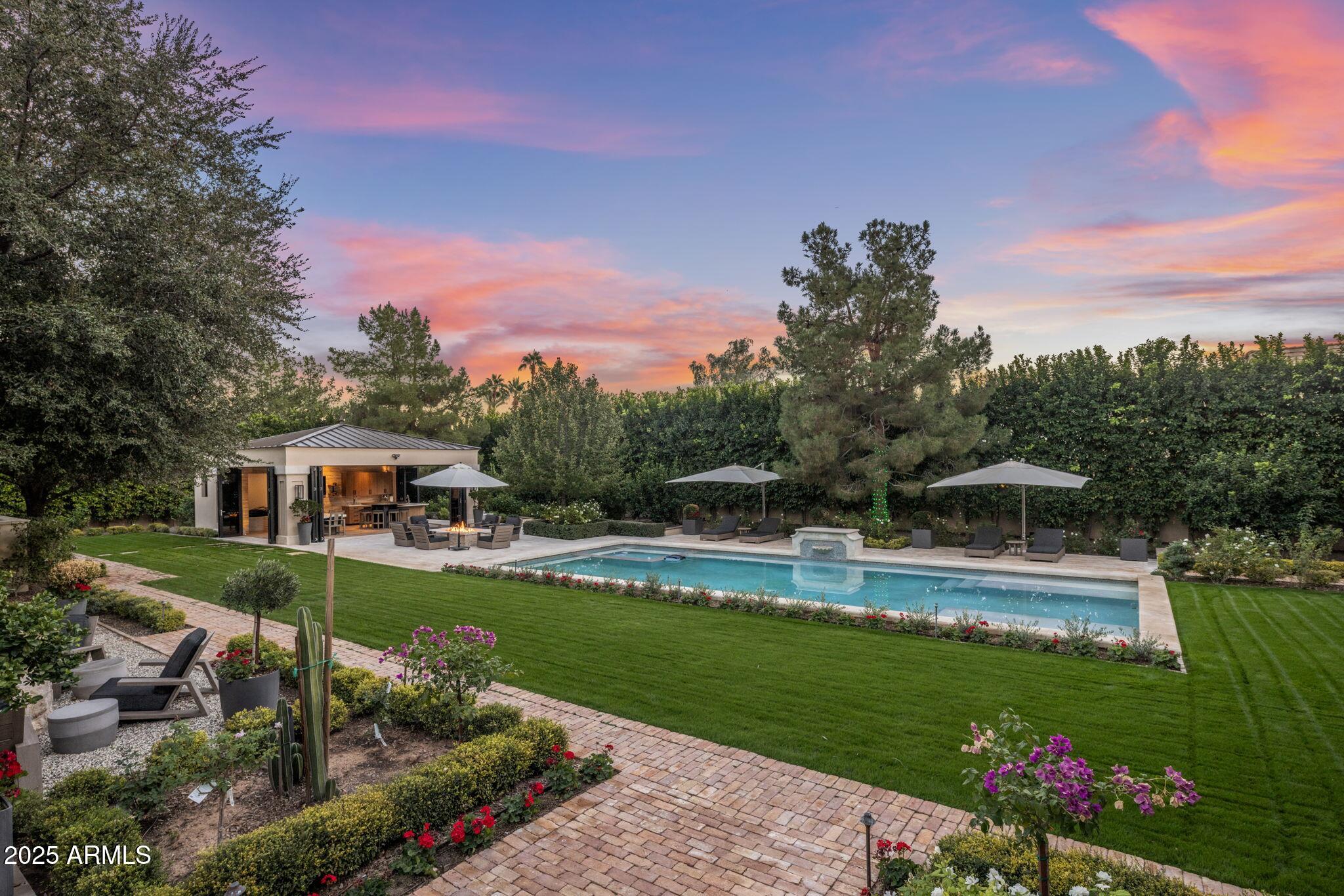 8345 N MORNING GLORY Road