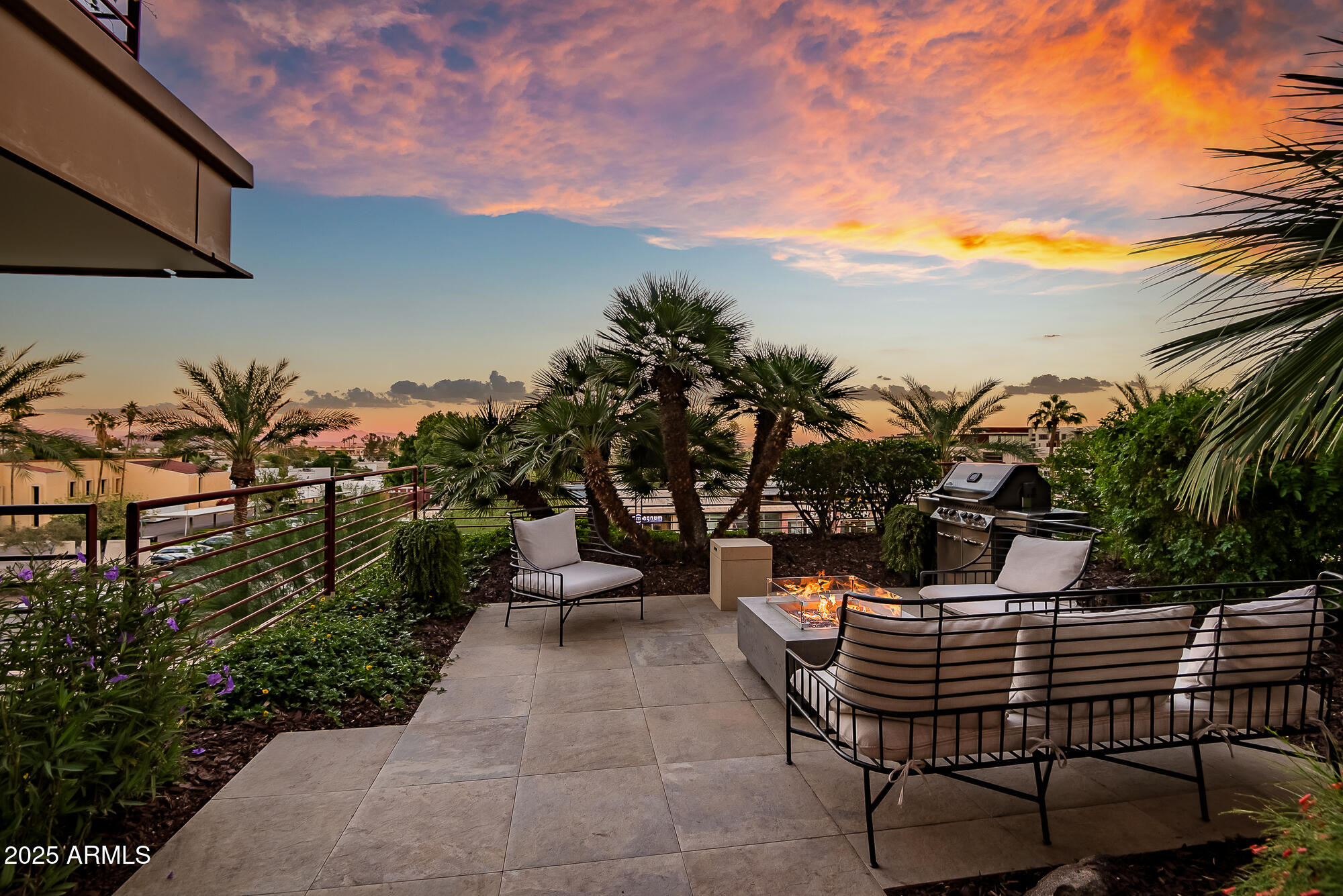 7167 E RANCHO VISTA Drive, 4007