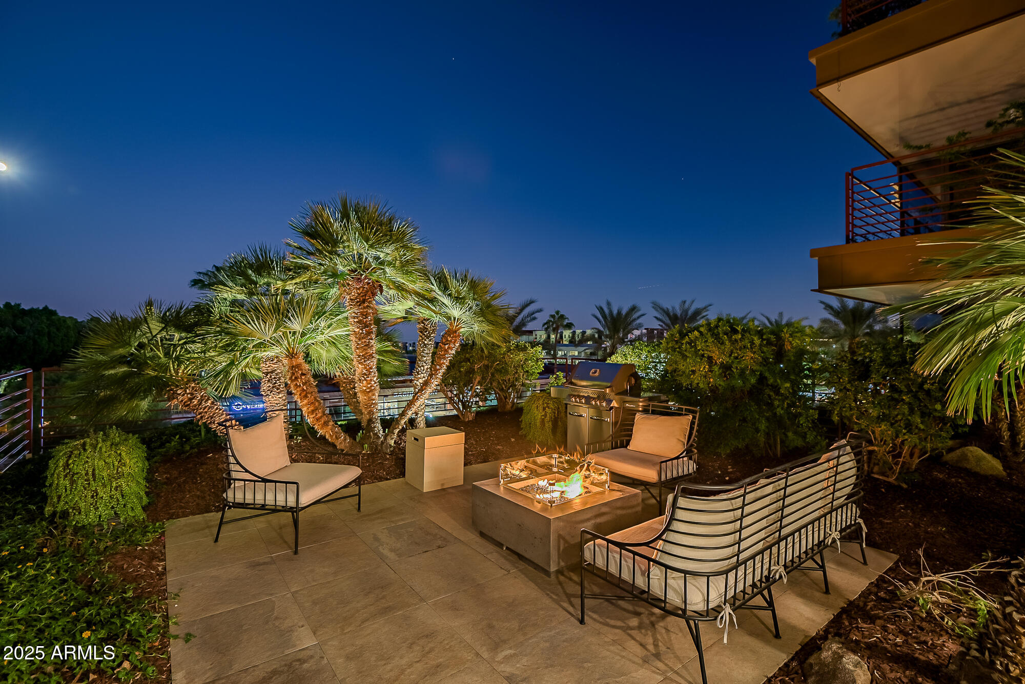 7167 E RANCHO VISTA Drive, 4007