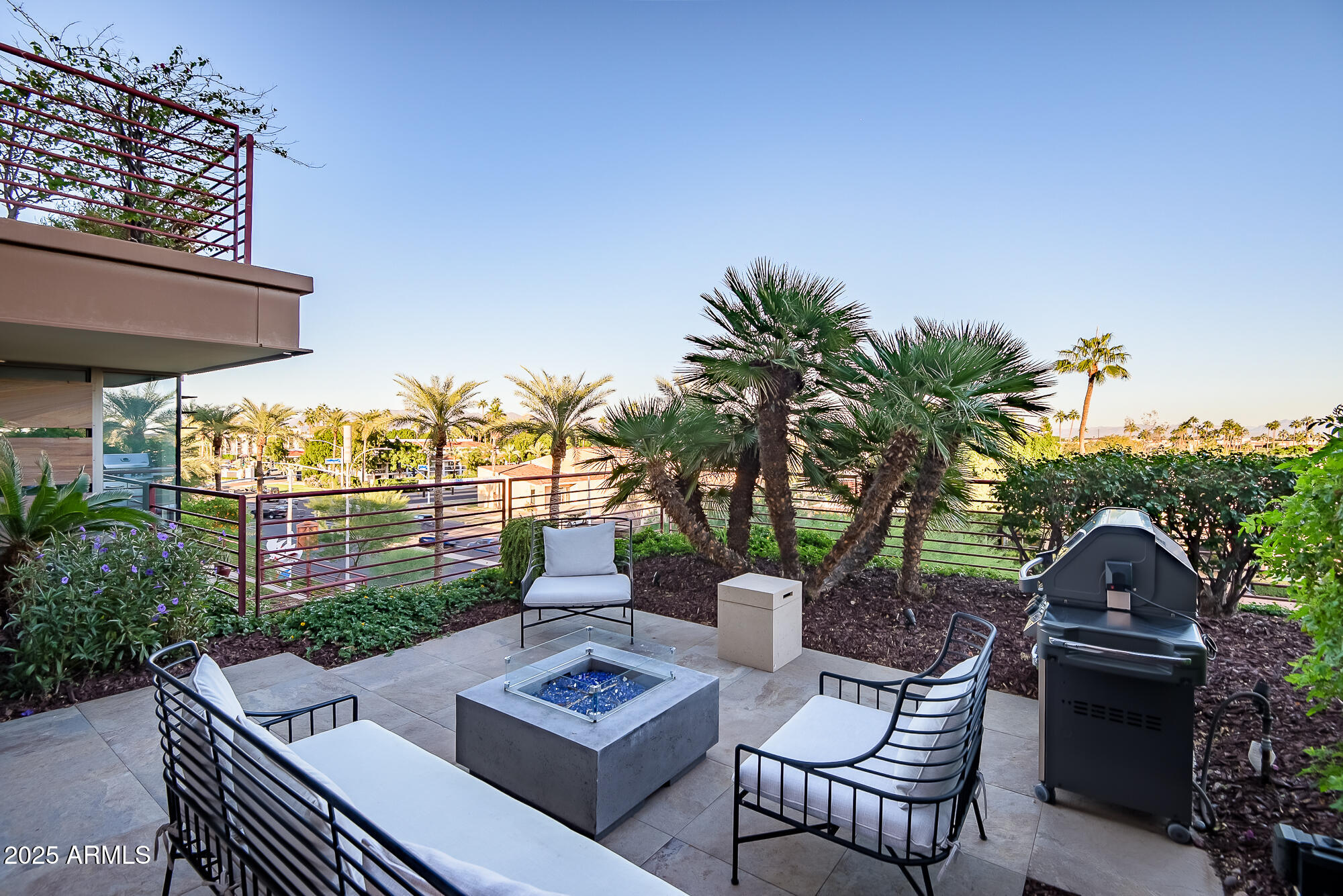 7167 E RANCHO VISTA Drive, 4007