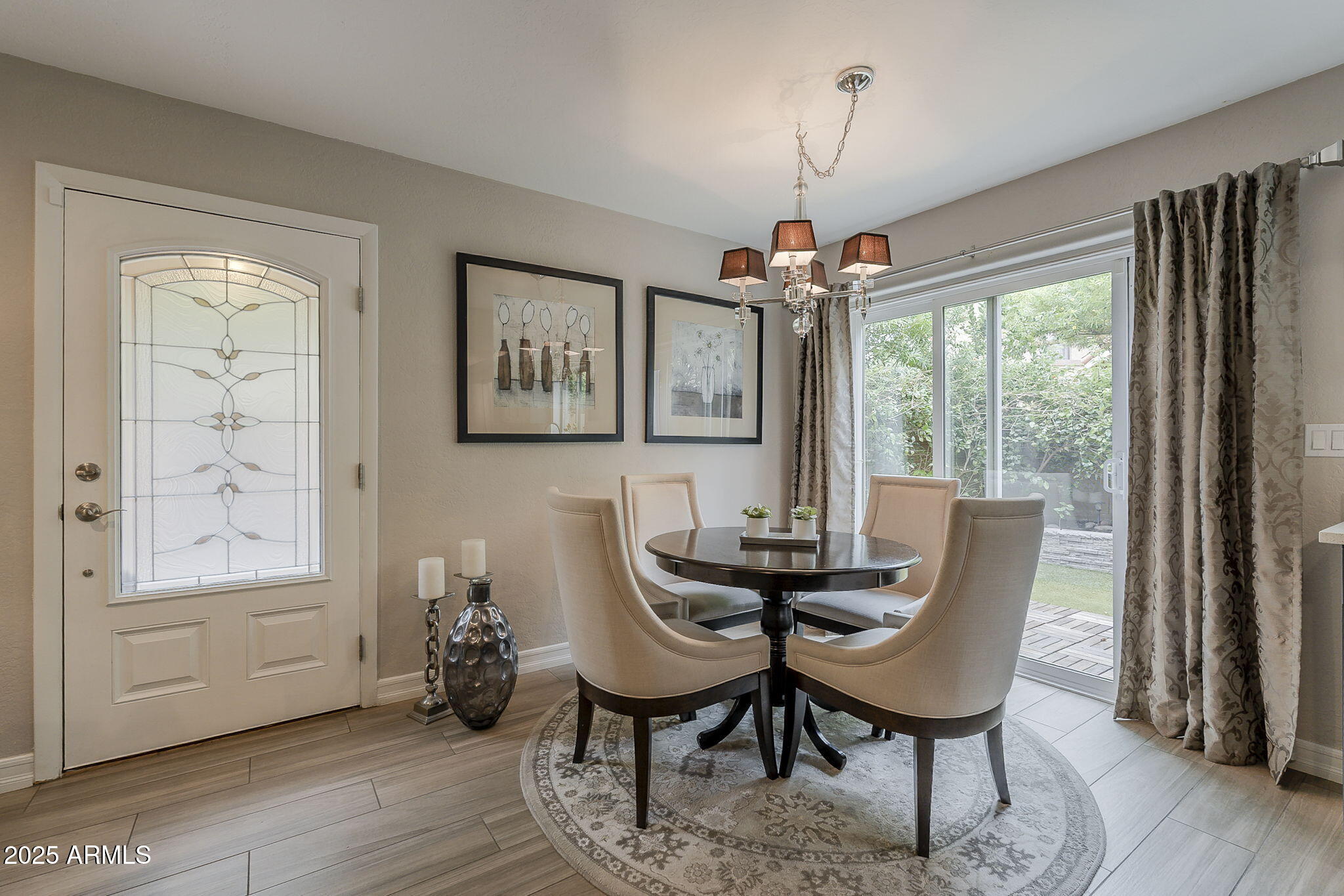 10409 N 10TH Street, 1