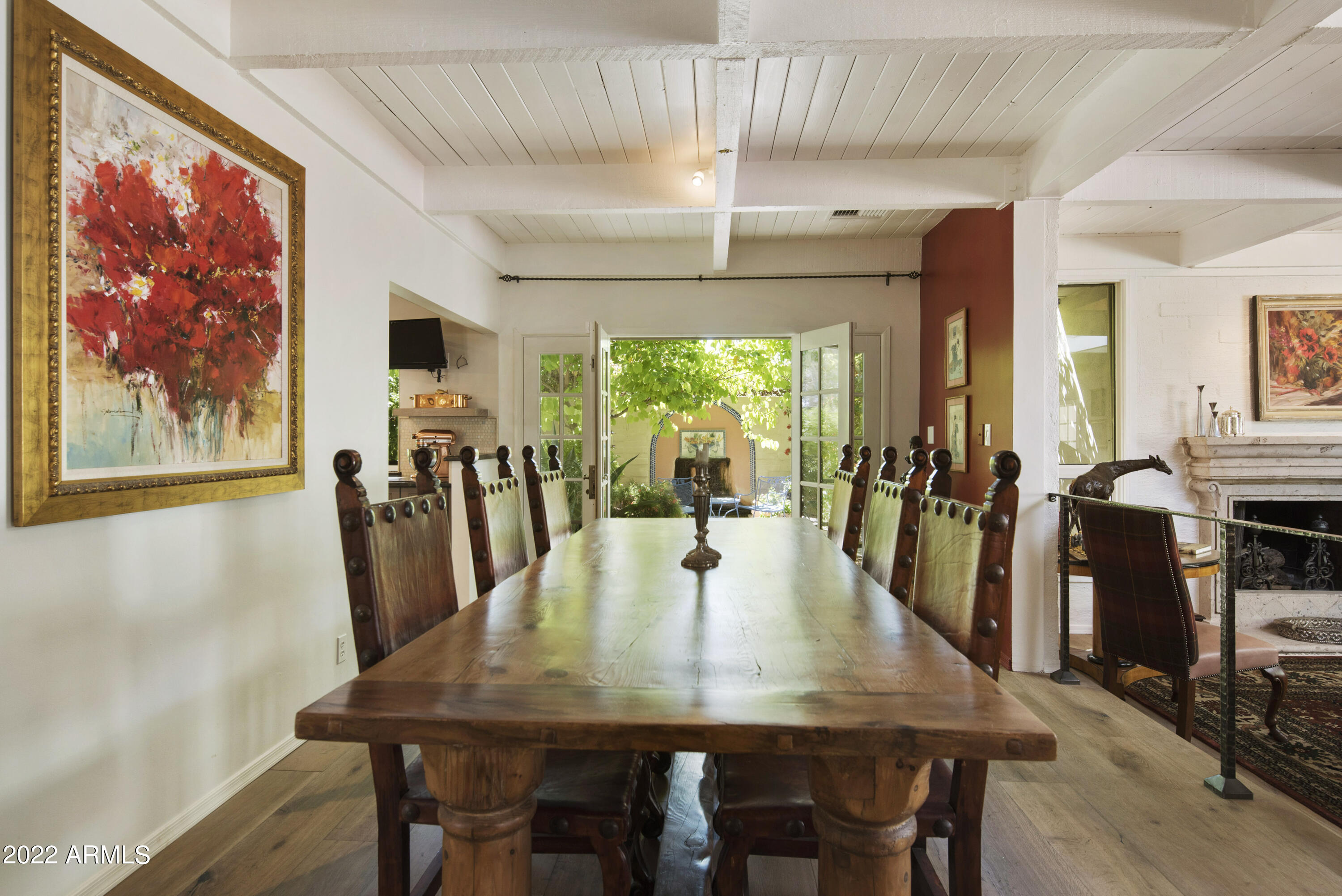 5434 E LINCOLN Drive, 72