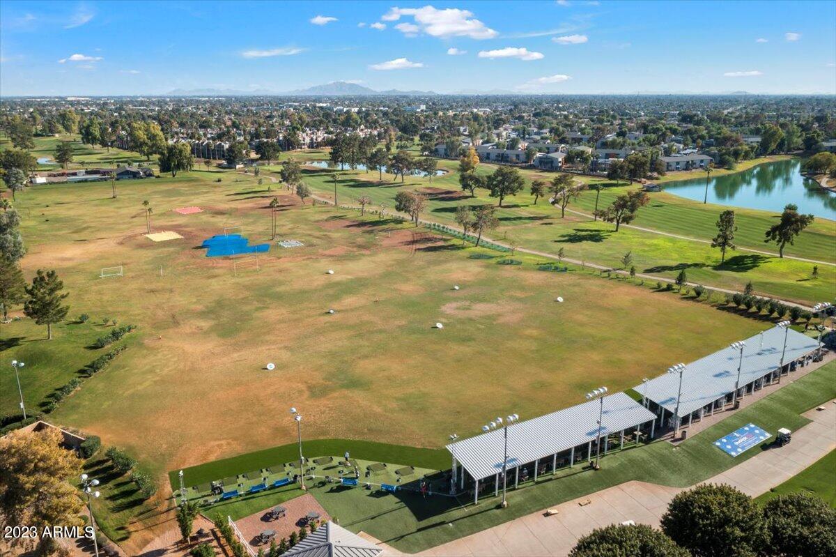 2524 S EL PARADISO, 50