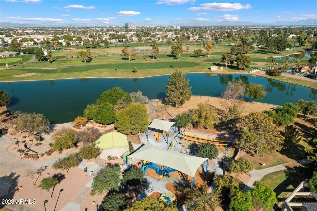 2524 S EL PARADISO, 50