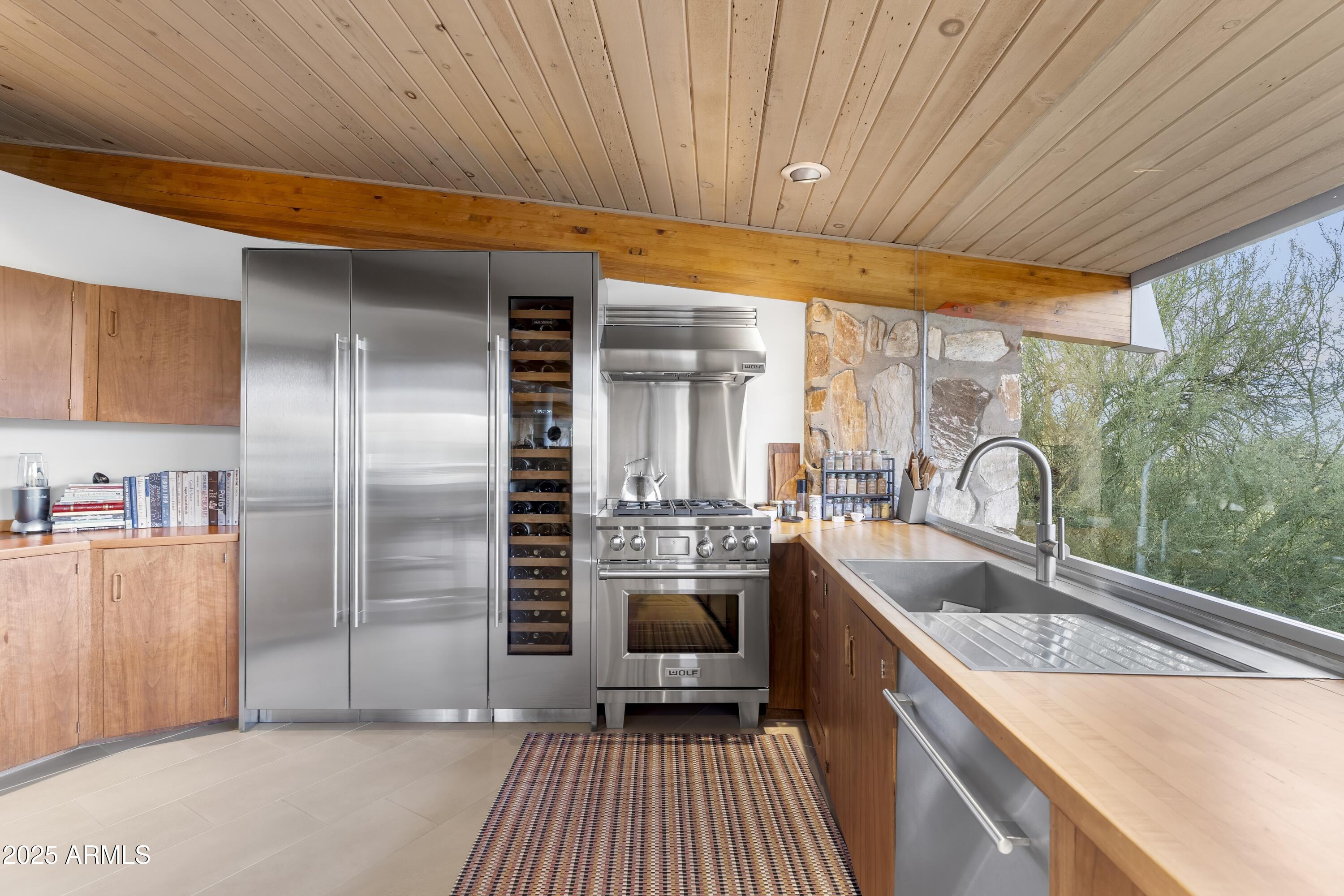 7915 E PRIMROSE Path