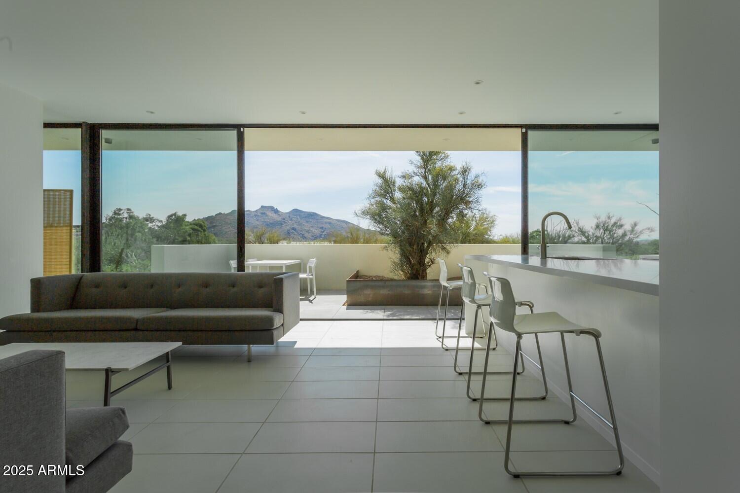 7915 E PRIMROSE Path