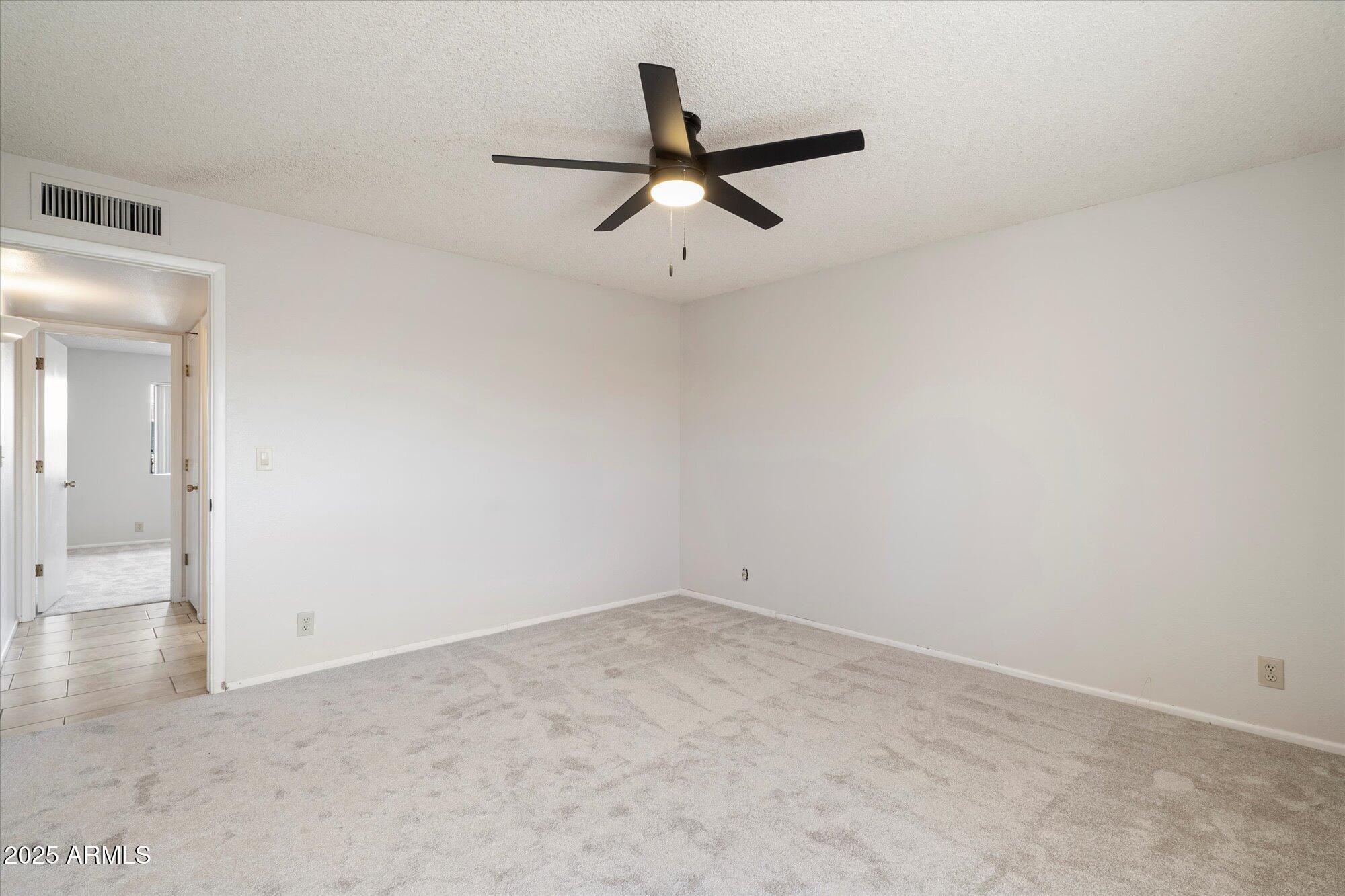 4530 E EMELITA Avenue