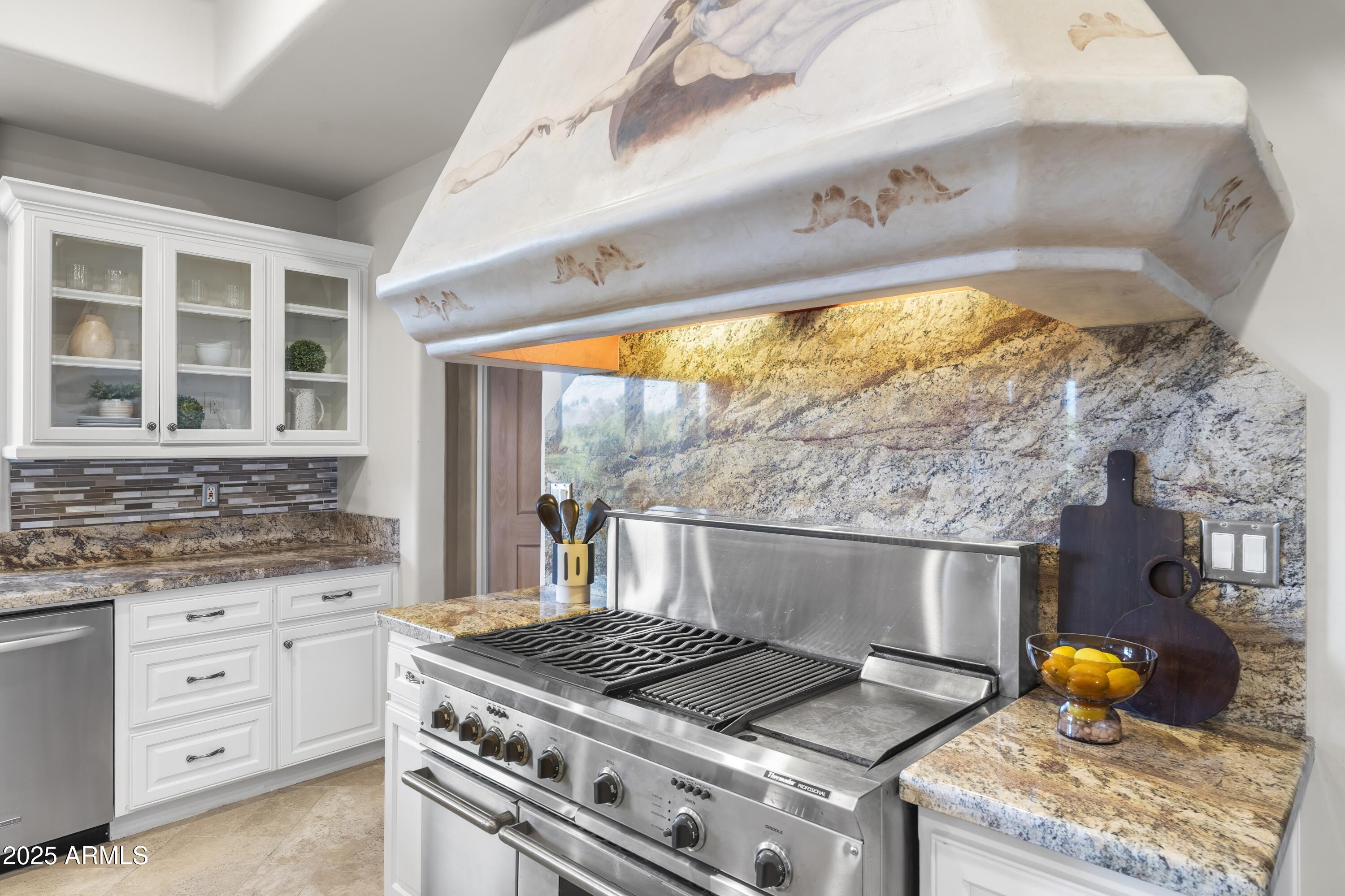 8560 N CANTA BELLO Drive